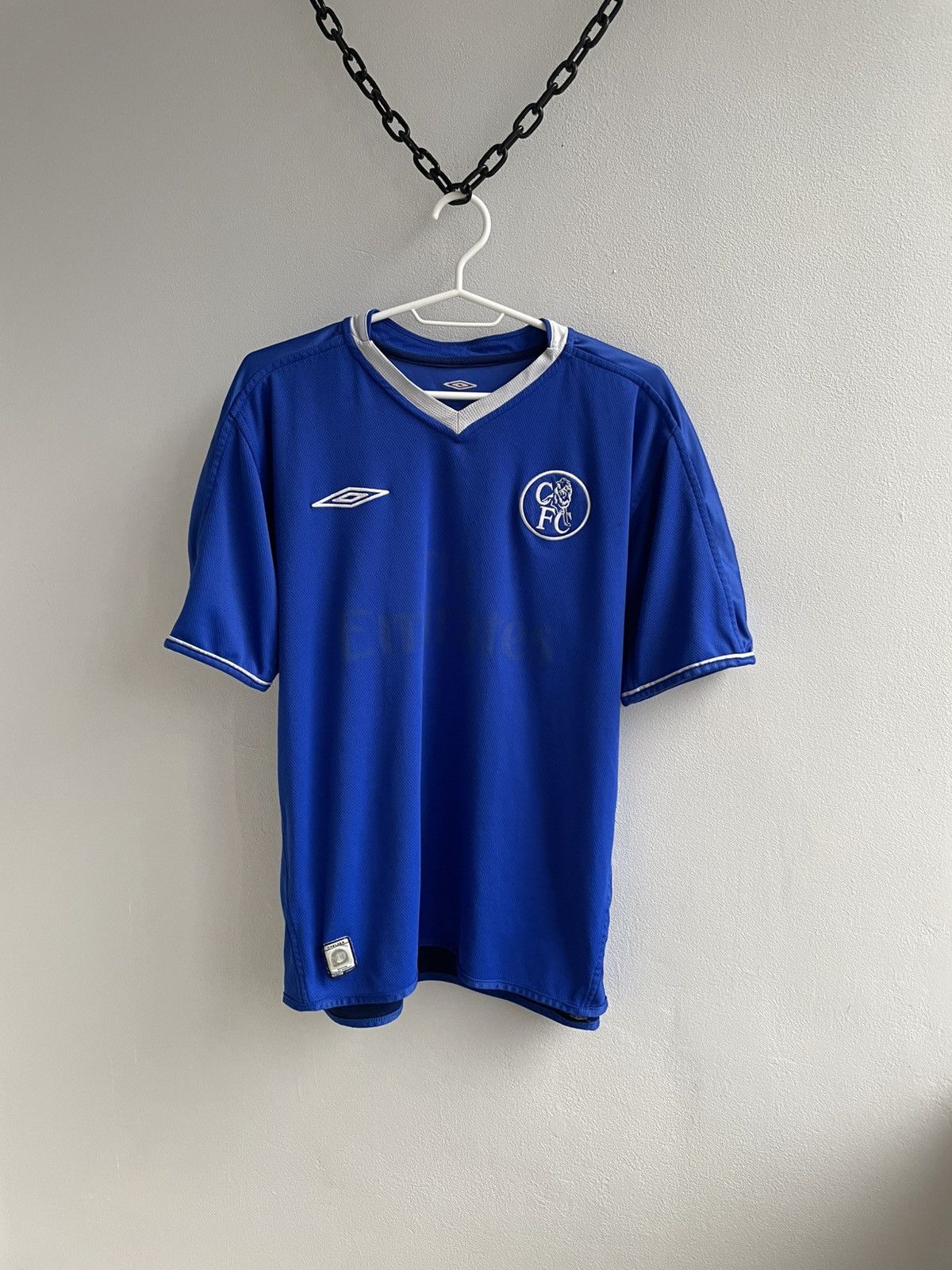 Umbro Chelsea 2003 2004 2005 Football Shirt Soccer Jersey Umbro Size US M / EU 48-50 / 2 - 10 Thumbnail