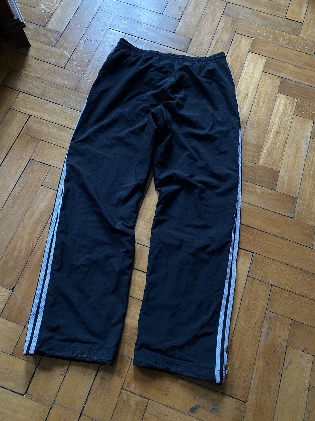 Other Vintage Baggy Adidas Track Pants Wide Leg Fit Size US 32 / EU 48 - 9 Thumbnail