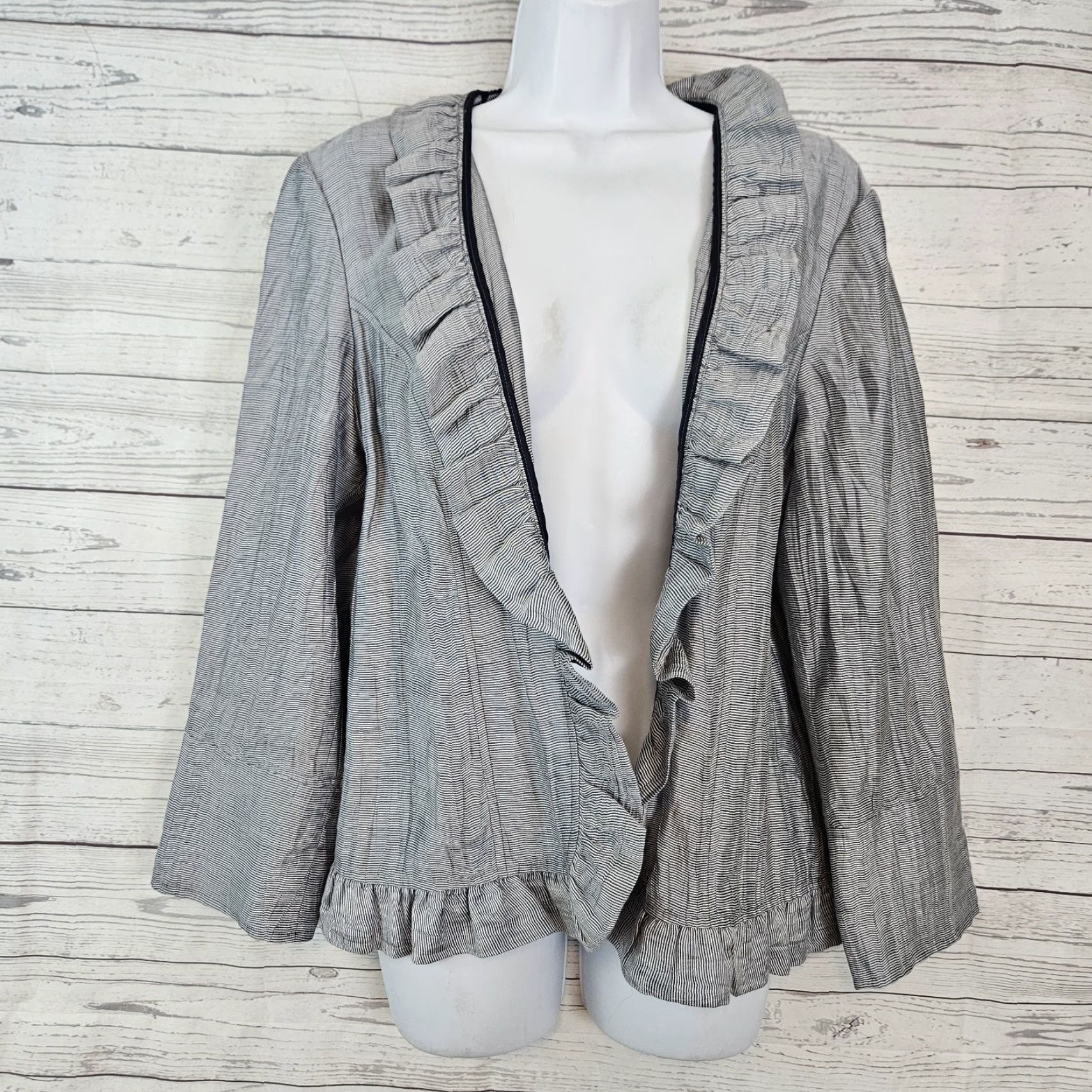 Vintage Chico's Women's Open Front Jacket L Gray Striped Linen Blend Ruffle Jacket Size L / US 10 / IT 46 - 2 Thumbnail