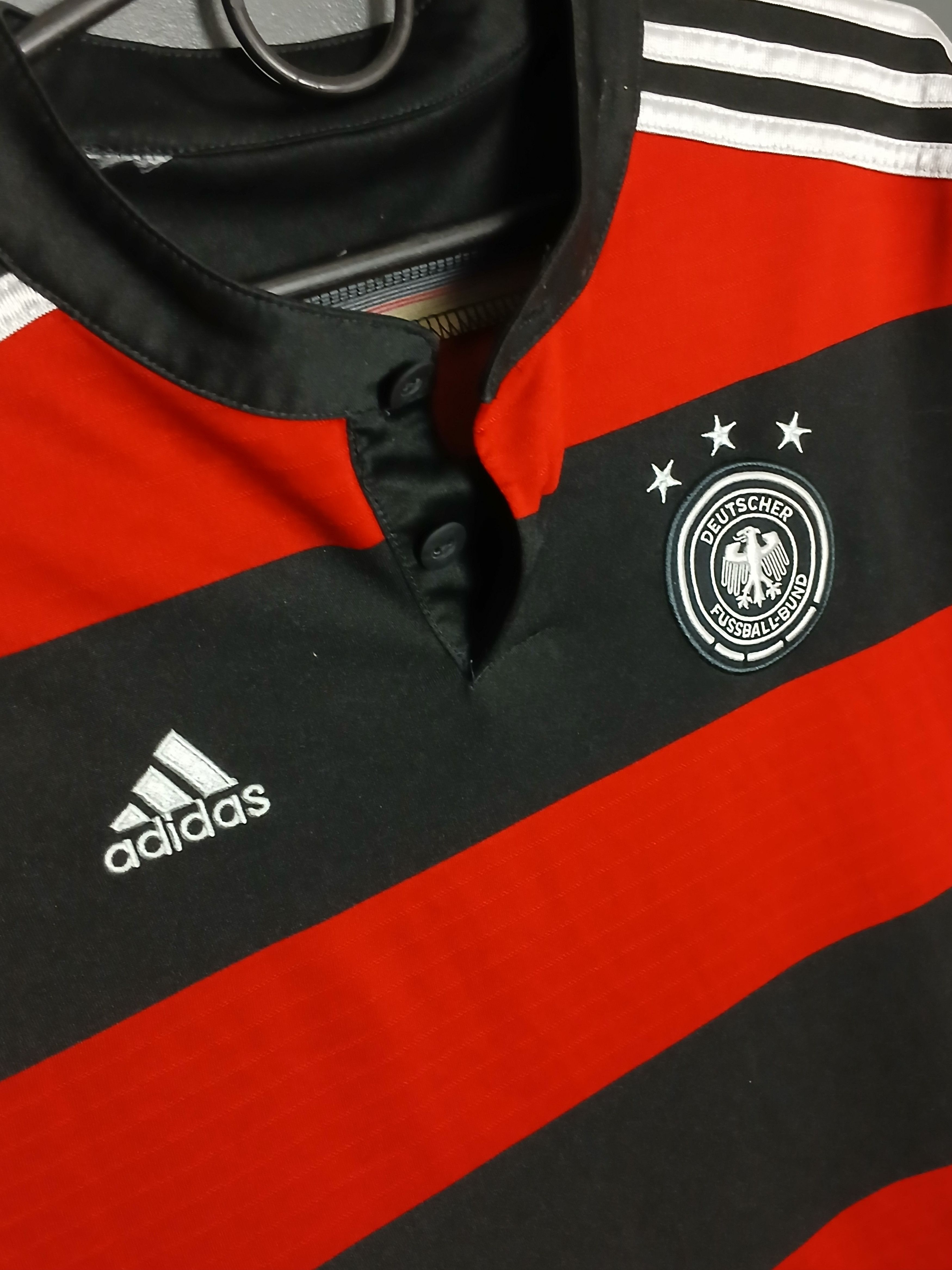 Other Germany National Team 2014/2015 Away Football Jersey T-Shirt Size US M / EU 48-50 / 2 - 3 Thumbnail