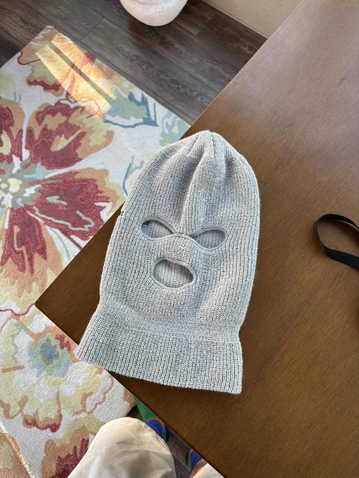 Supreme Supreme Reflective Balaclava FW23 Grey Size ONE SIZE - 2 Thumbnail