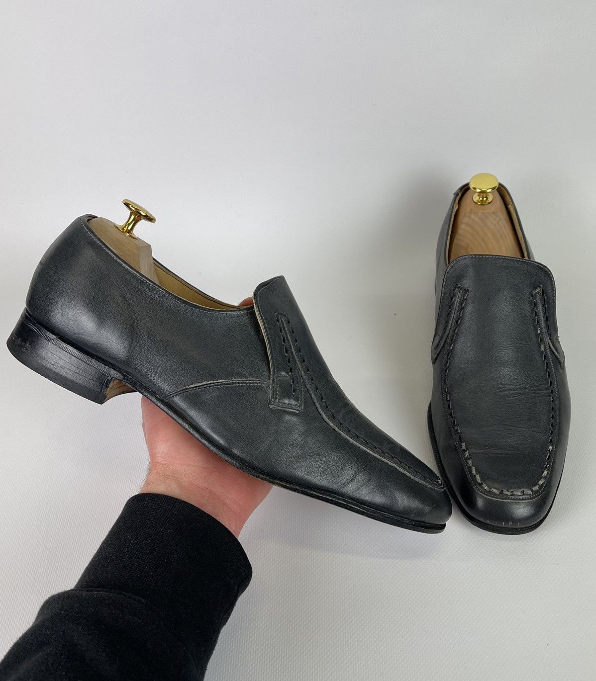 Loake Loake England Slip On Loafers Casual Leather Shoes Grey Size US 9.5 / EU 42-43 - 1 Thumbnail