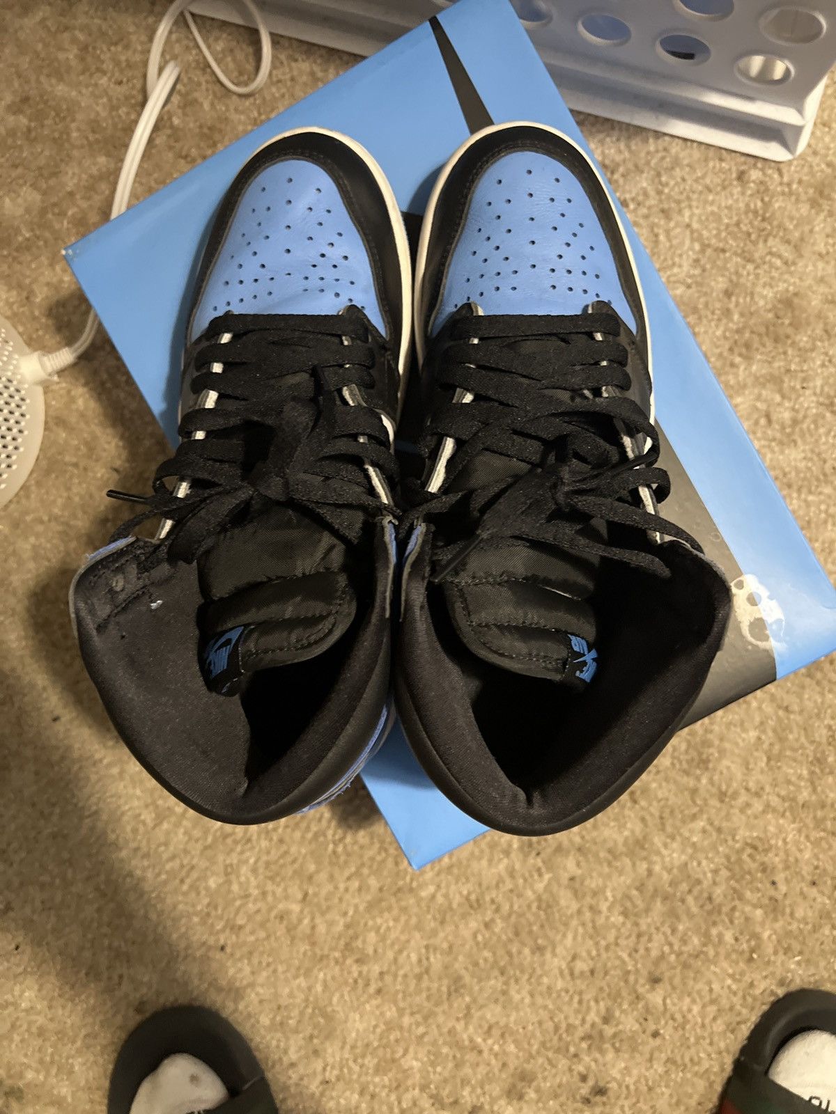 Jordan Brand × Nike Nike air jordan 1 unc toe Size US 9.5 / EU 42-43 - 5 Thumbnail