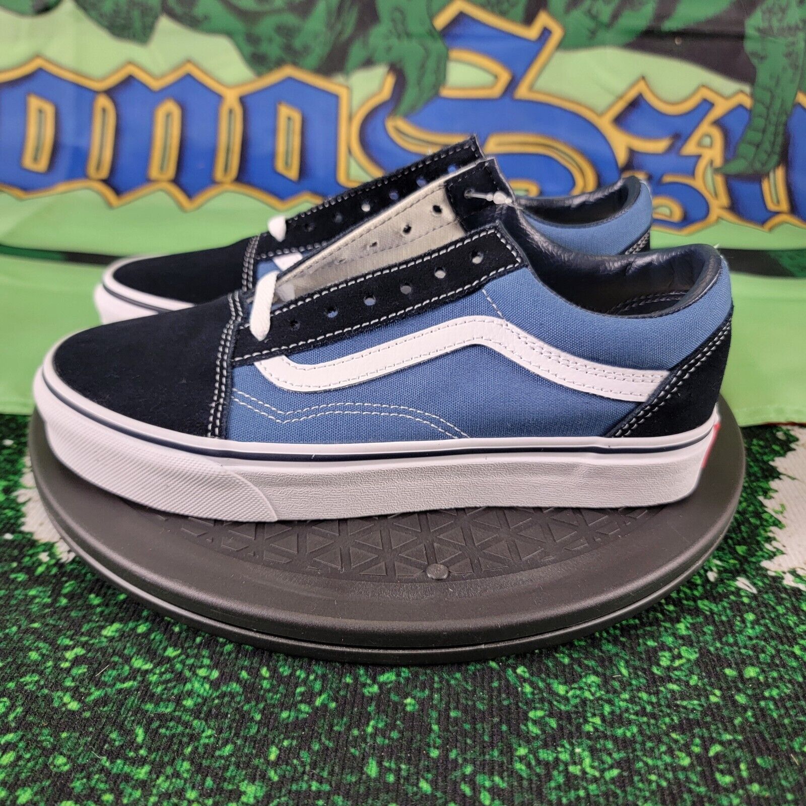 Vans VANS Old Skool Navy Blue Skateboard Sneakers Sz 5.5M 7W Size US 5.5 / EU 38 - 2 Thumbnail