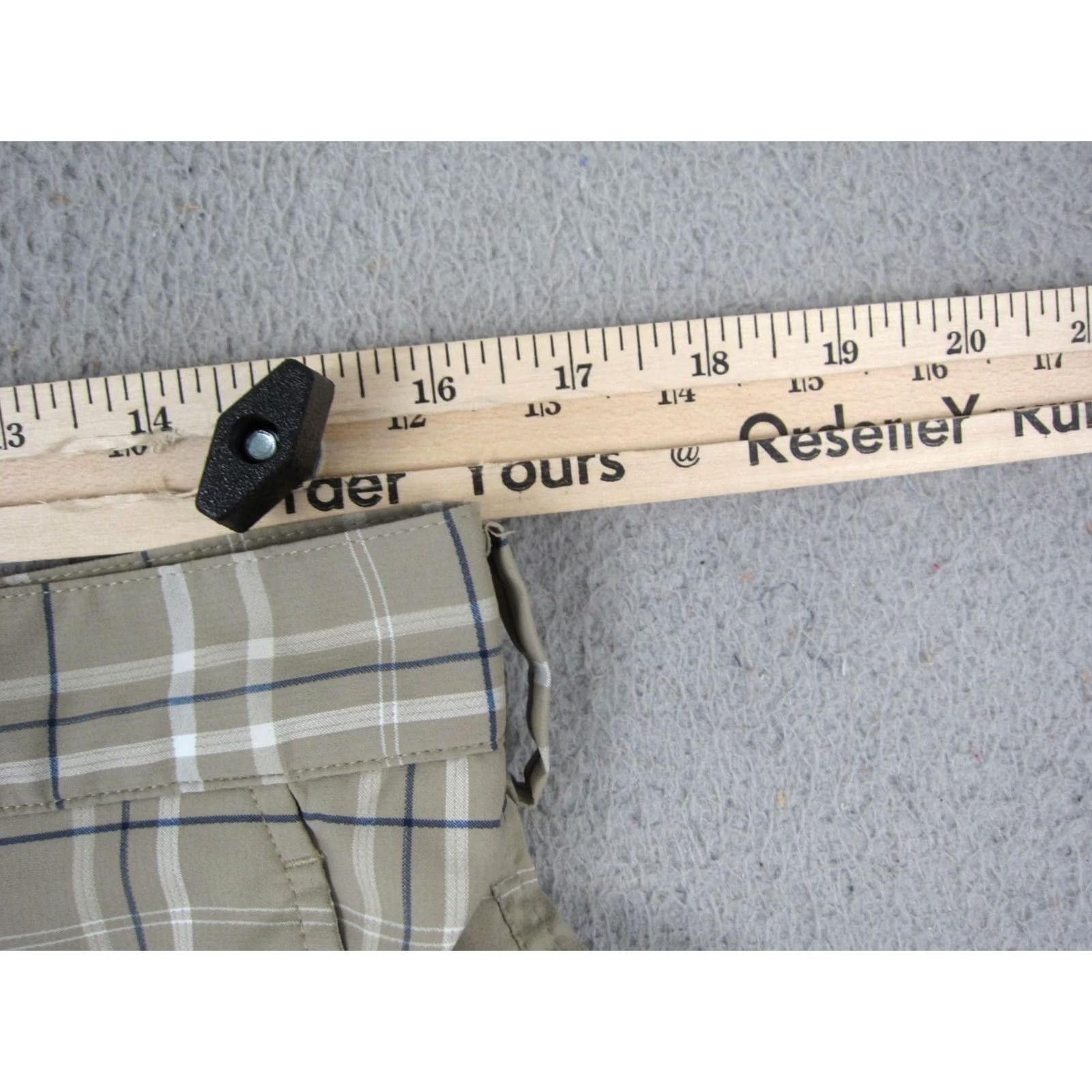 Nike Nike Golf Shorts Mens 32 Brown Plaid Check Dri-Fit Chino Pocket Zipper Button Casual Summer 90s Sports Classic Mens Size US 32 / EU 48 - 6 Thumbnail