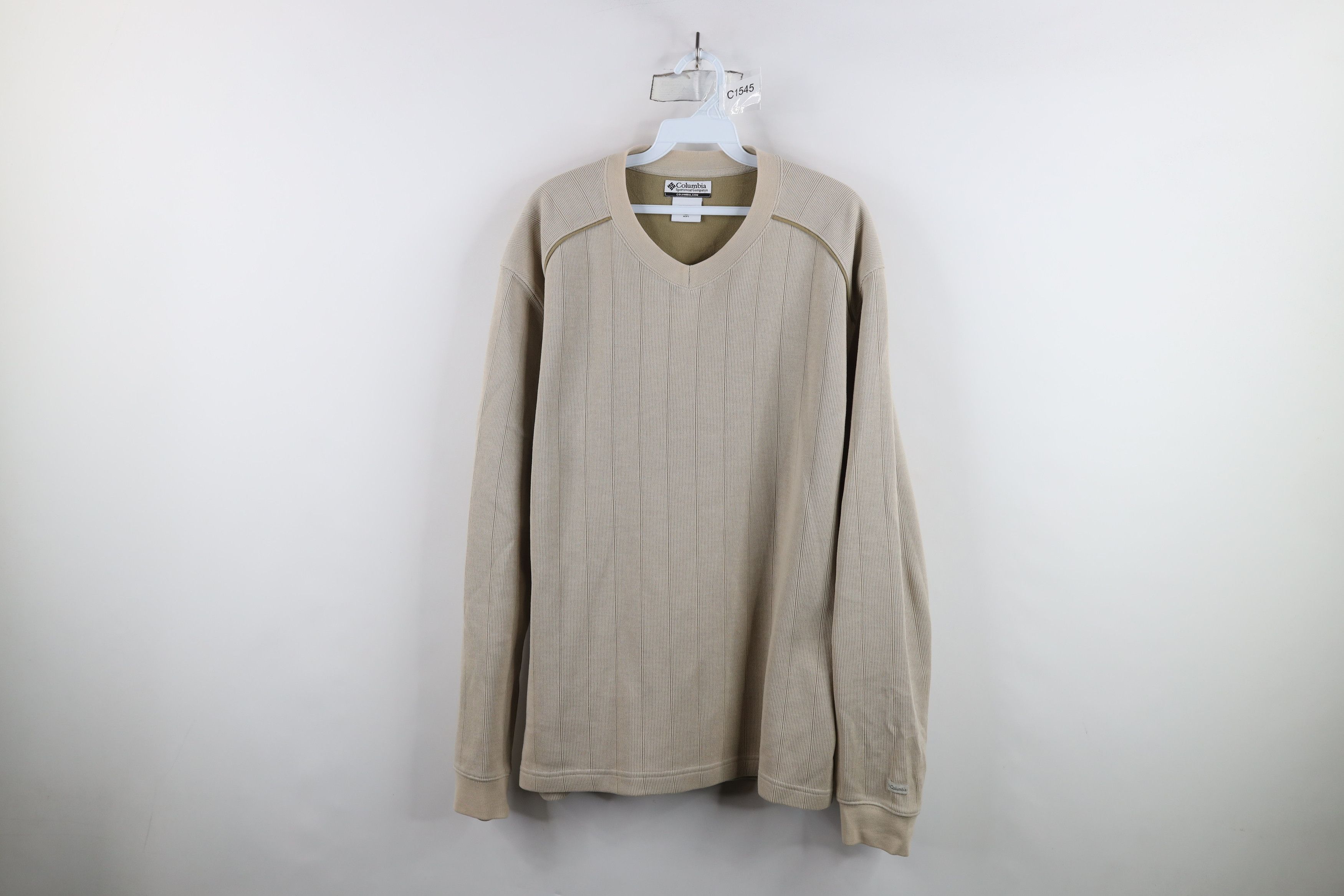 Columbia × Vintage Vintage Columbia Faded Ribbed Knit V-Neck Sweater Beige Size US L / EU 52-54 / 3 - 1 Thumbnail