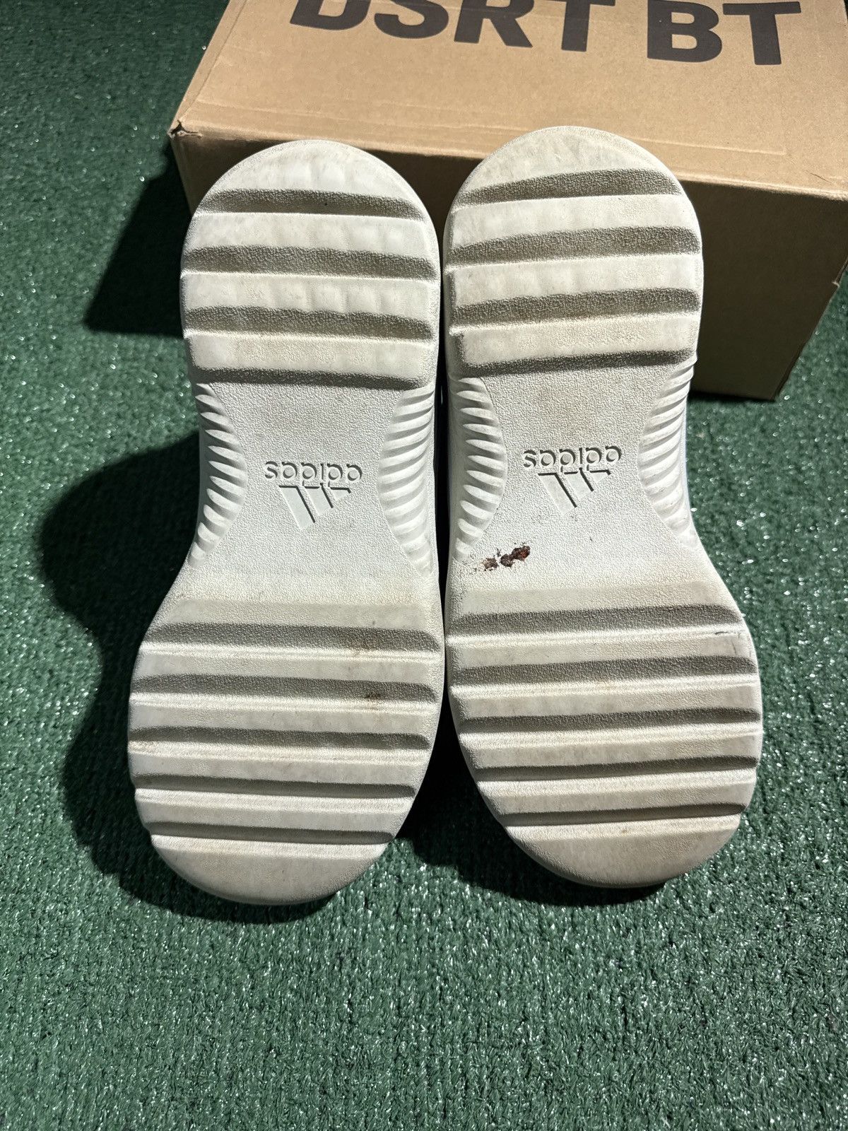 Yeezy Yeezy desert boot salt Size US 10.5 / EU 43-44 - 5 Thumbnail