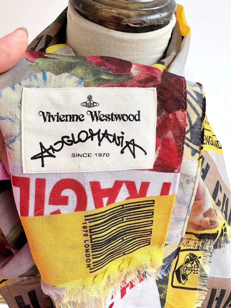 Vivienne Westwood Vivienne Westwood Floral graffiti scarf Size ONE SIZE - 5 Thumbnail