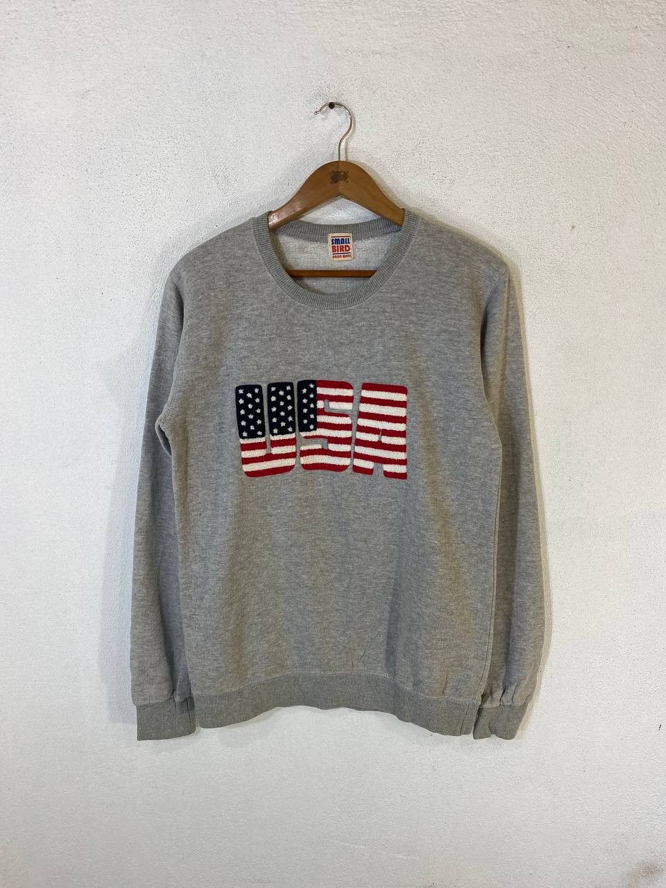 vintage sweatshirt usa velvet letter very nice design