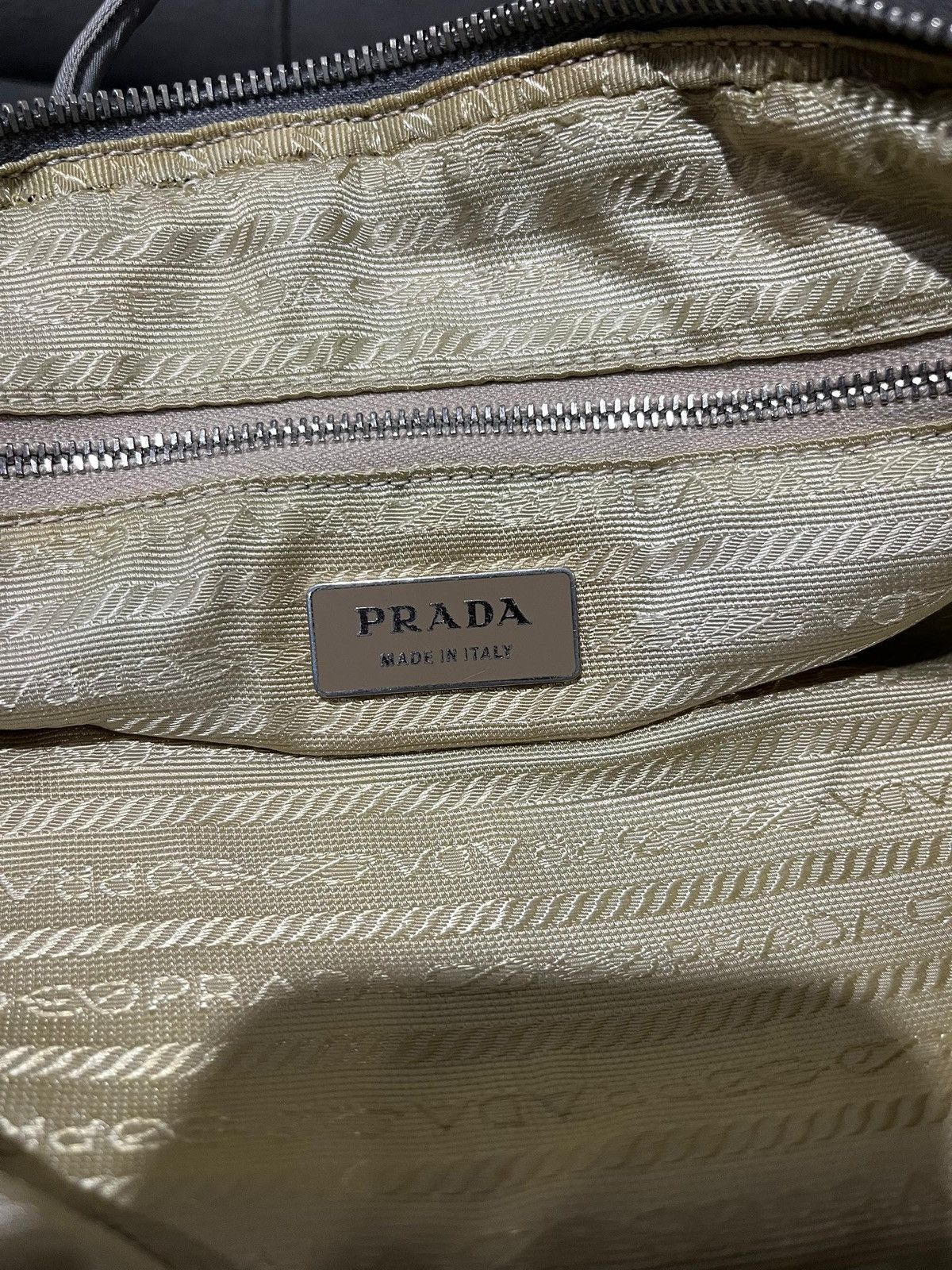 Prada Authentic Vintage Prada Tessuto Nyalon Handbag Size ONE SIZE - 11 Thumbnail
