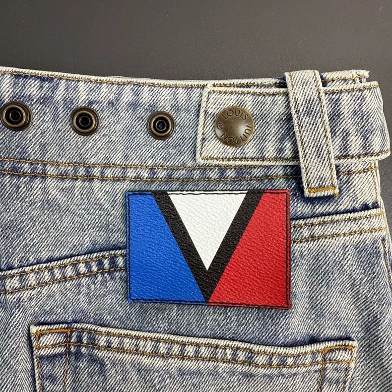 Louis Vuitton Louis Vuitton Washed blue, red, white and blue leather labe Size 35" - 7 Thumbnail