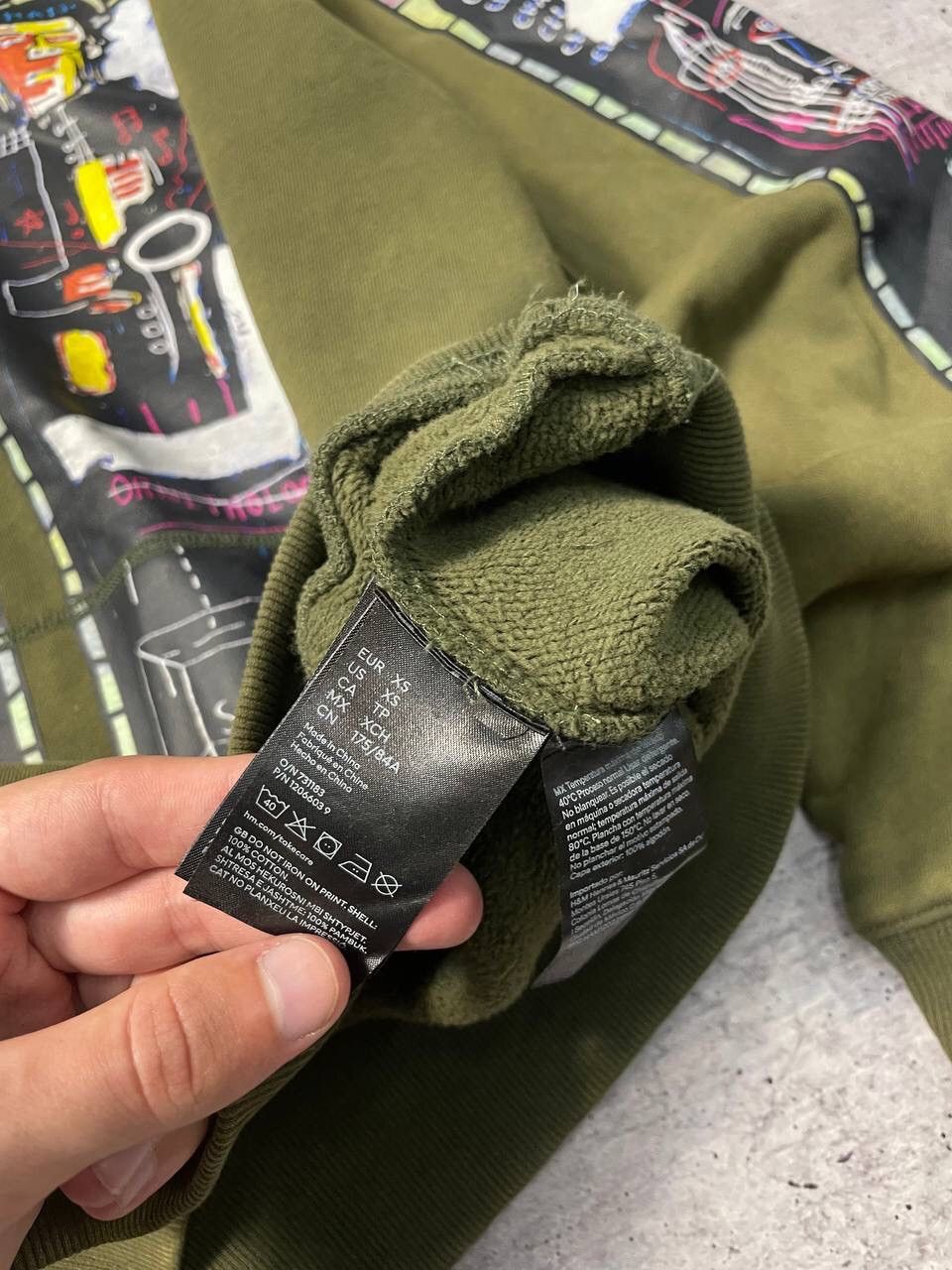 H&M × Jean-Michel Basquiat × Who Decides War Who Decides War H&M Printed Logo Hoodie Y2K Size US XS / EU 42 / 0 - 6 Thumbnail