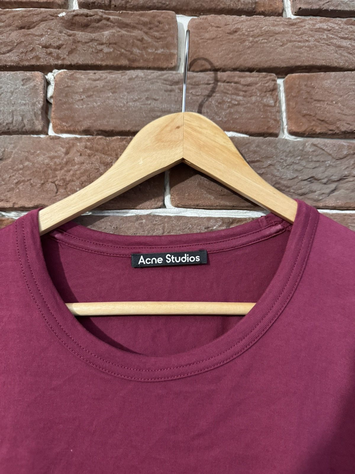 Acne Studios Acne Studios Nash Face Rare Cw Burgund Basic Quality Tee Size US S / EU 44-46 / 1 - 4 Thumbnail