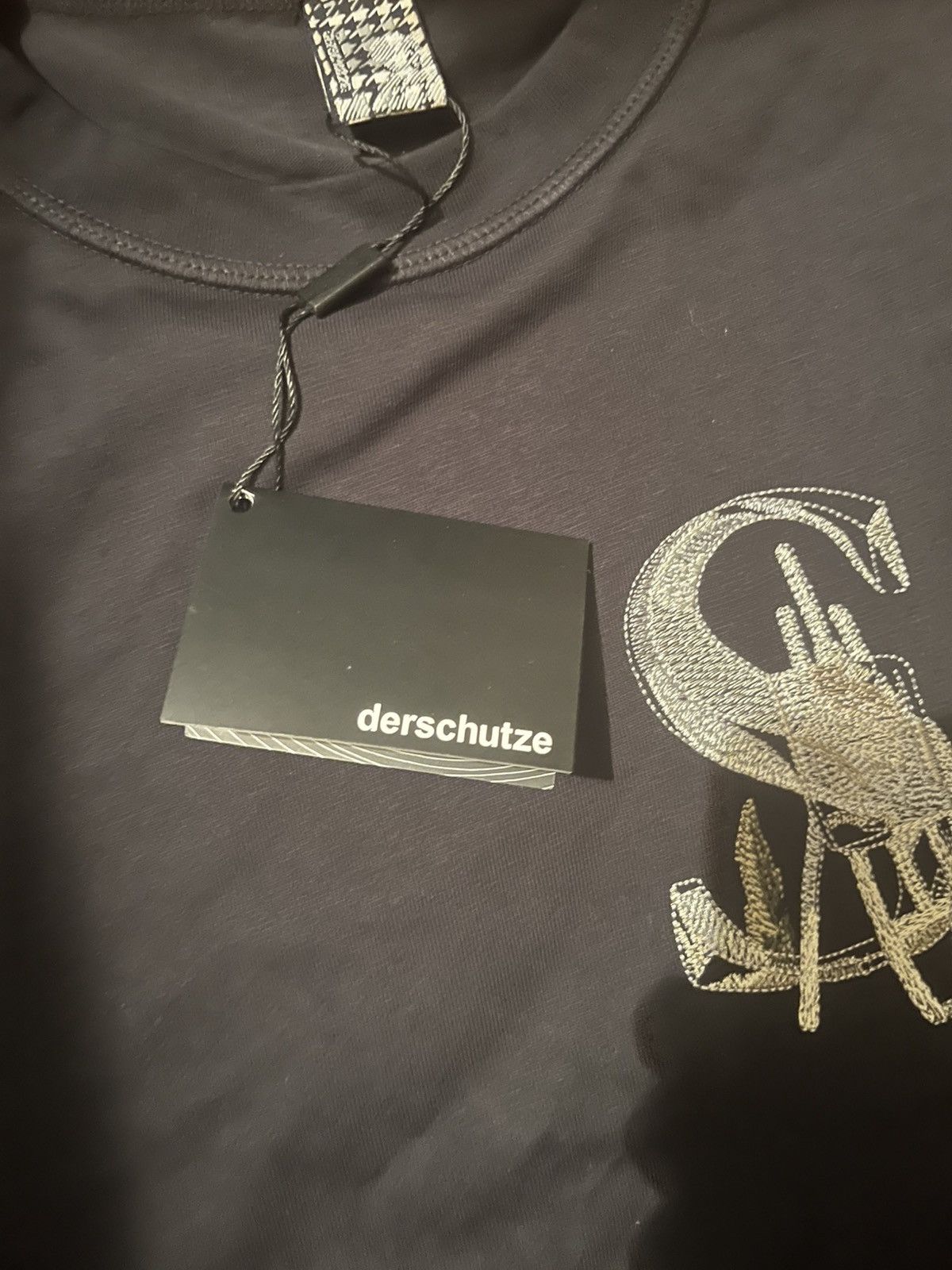 Derschutze Black t shirt graphic derschutze Size US XXS / EU 40 - 2 Thumbnail