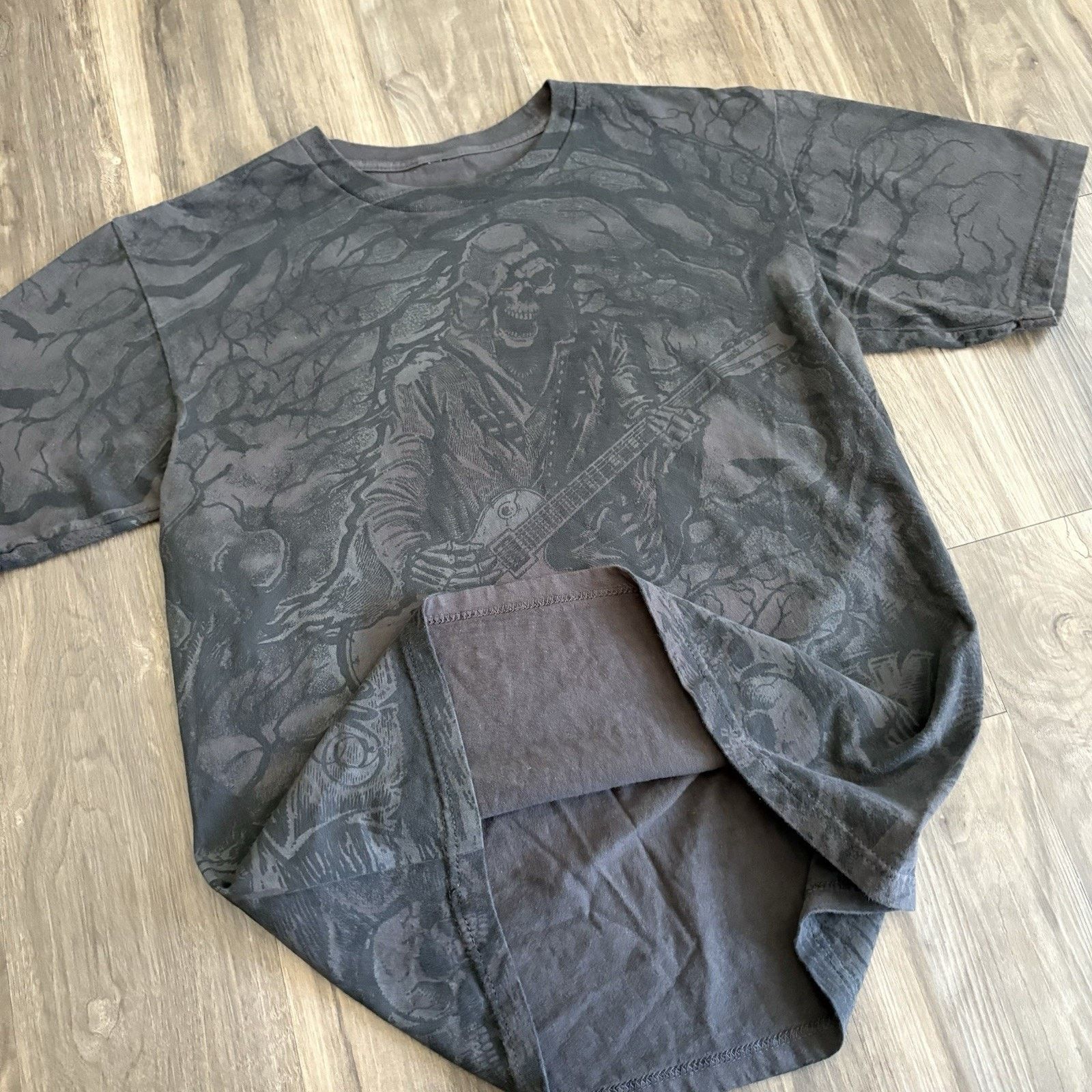 Vintage Vintage Y2K Grim Reaper All Over Print T-Shirt Size M Jesse Size US M / EU 48-50 / 2 - 4 Thumbnail