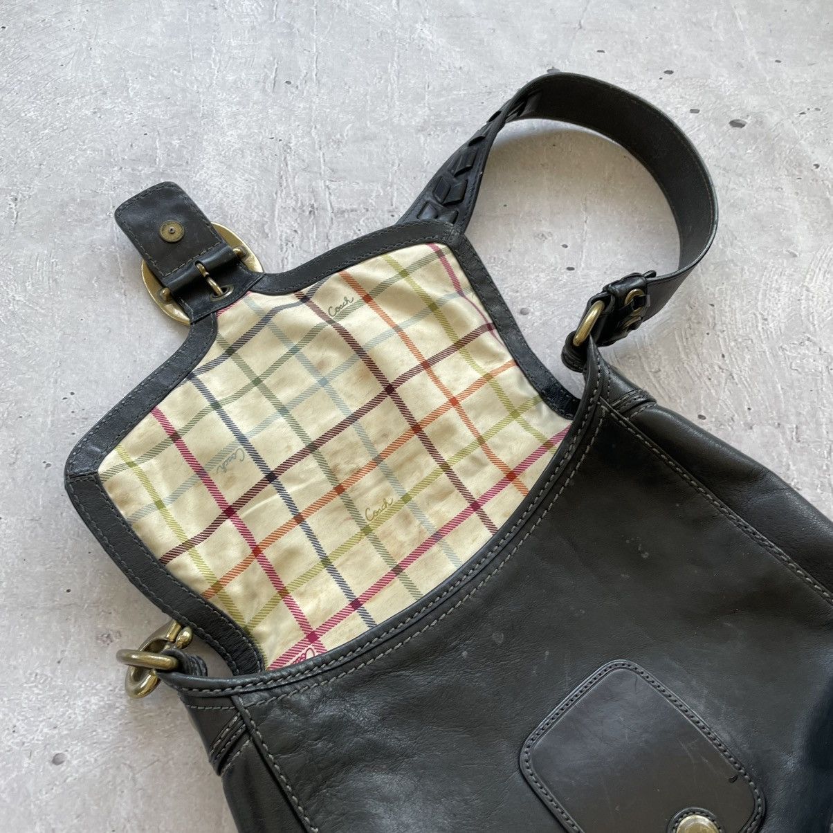 Vintage Coach Black Canvas Leather Flap Strap Shoulder Bag 11434 Size ONE SIZE - 9 Thumbnail