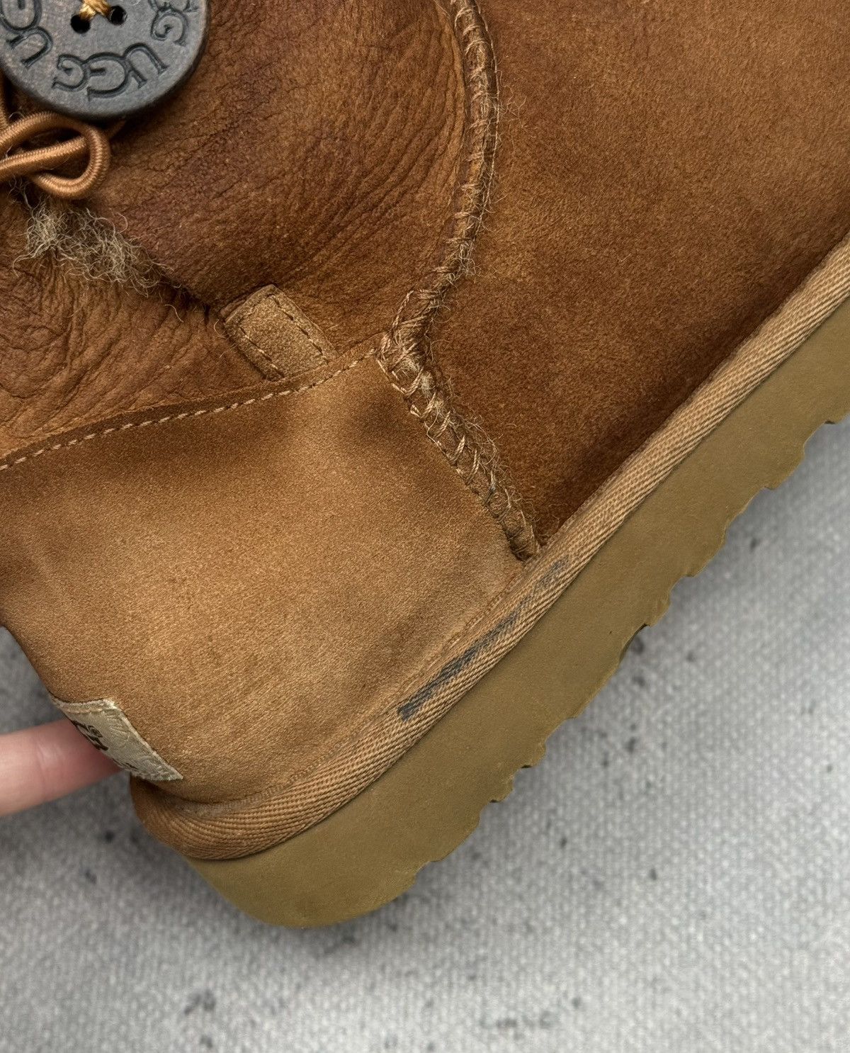 Ugg UGG Australia Bailey Button Short Chestnut Sheepskin Boots Size US 6 / IT 36 - 13 Thumbnail