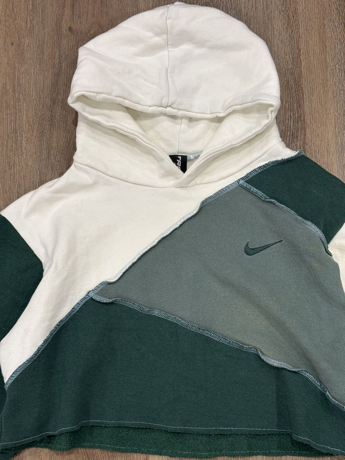 Custommade Frankie Reworked Custom Nike cropped hoodie Size XS / US 0-2 / IT 36-38 - 5 Thumbnail