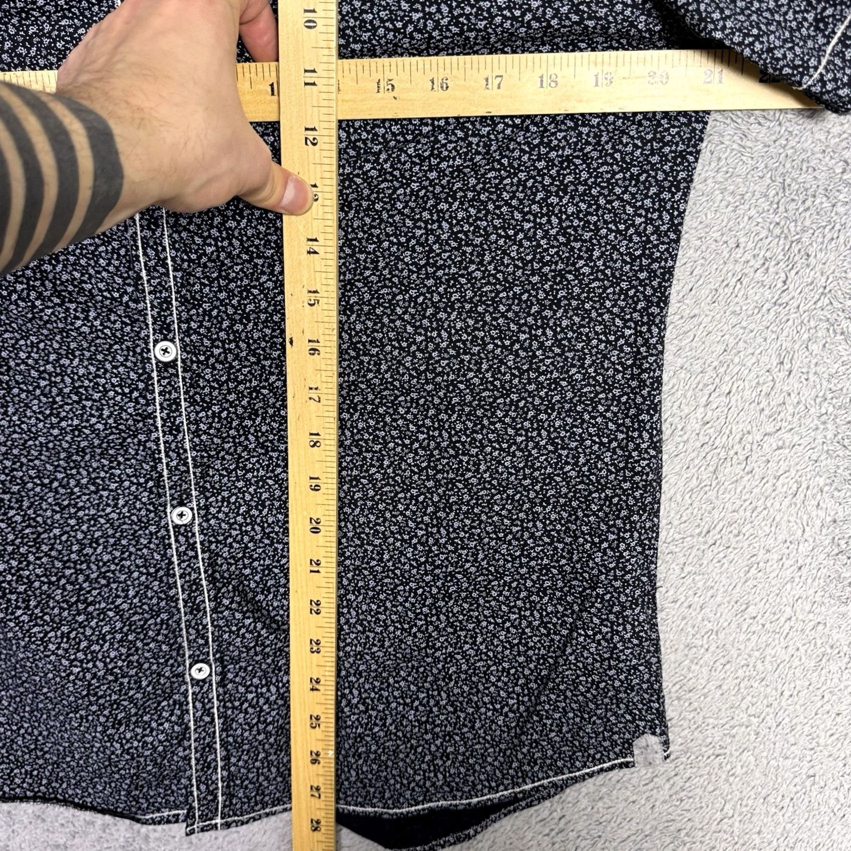 Vintage 7 Diamonds Shirt Mens L Floral 4 Way Stretch Graceland Woven Casual Short Sleeve Button-Up Black Polyester Spandex Size US L / EU 52-54 / 3 - 7 Thumbnail
