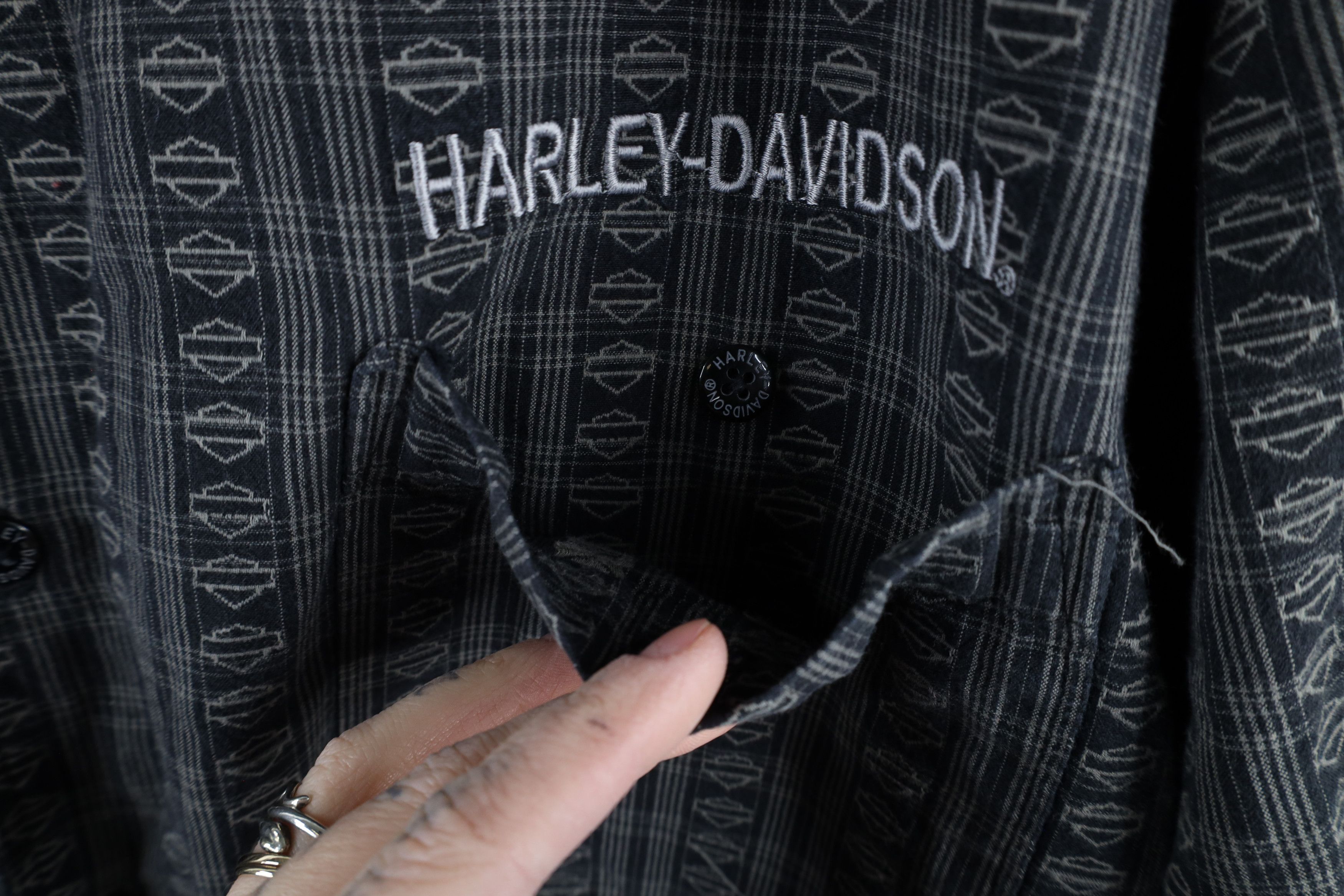 Harley Davidson × Vintage Vintage 90s Harley Davidson Logo All Over Print Button Shirt Size US XXL / EU 58 / 5 - 5 Thumbnail