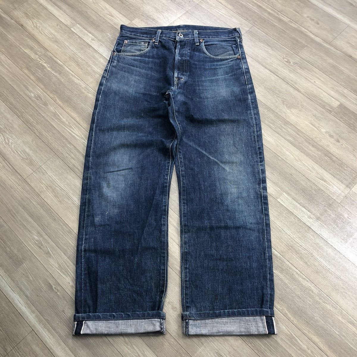 🇯🇵 1990s Levis 702xx Selvedge Buckle Back Faded Blue Jeans