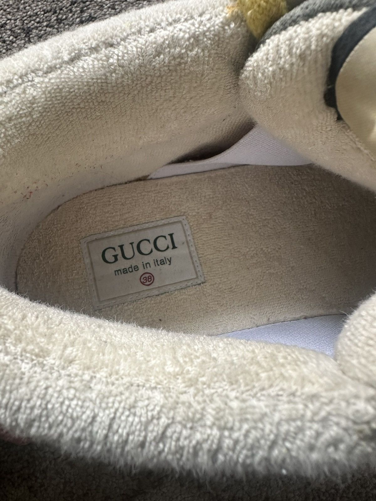 Gucci Gucci Authentic Gucci Ultrapace Sneakers Size US 8 / IT 38 - 2 Thumbnail