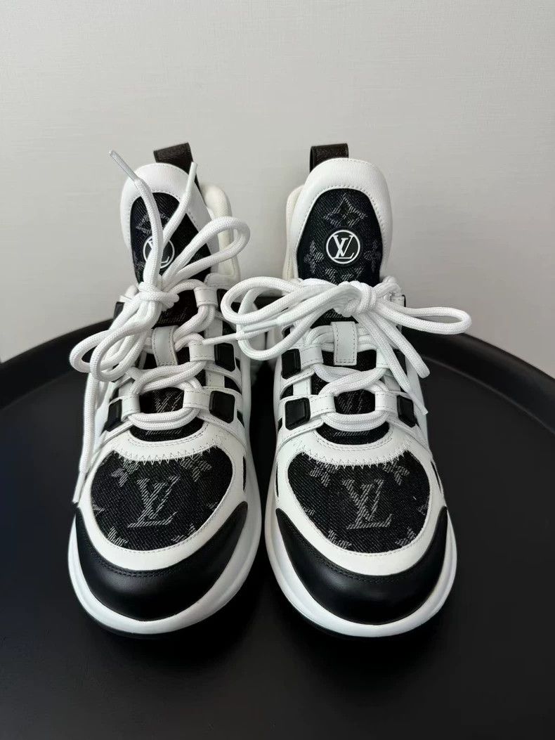 Louis Vuitton Louis Vuitton Black and White Denim Jeans Daddy Shoes Size US 7 / IT 37 - 3 Thumbnail