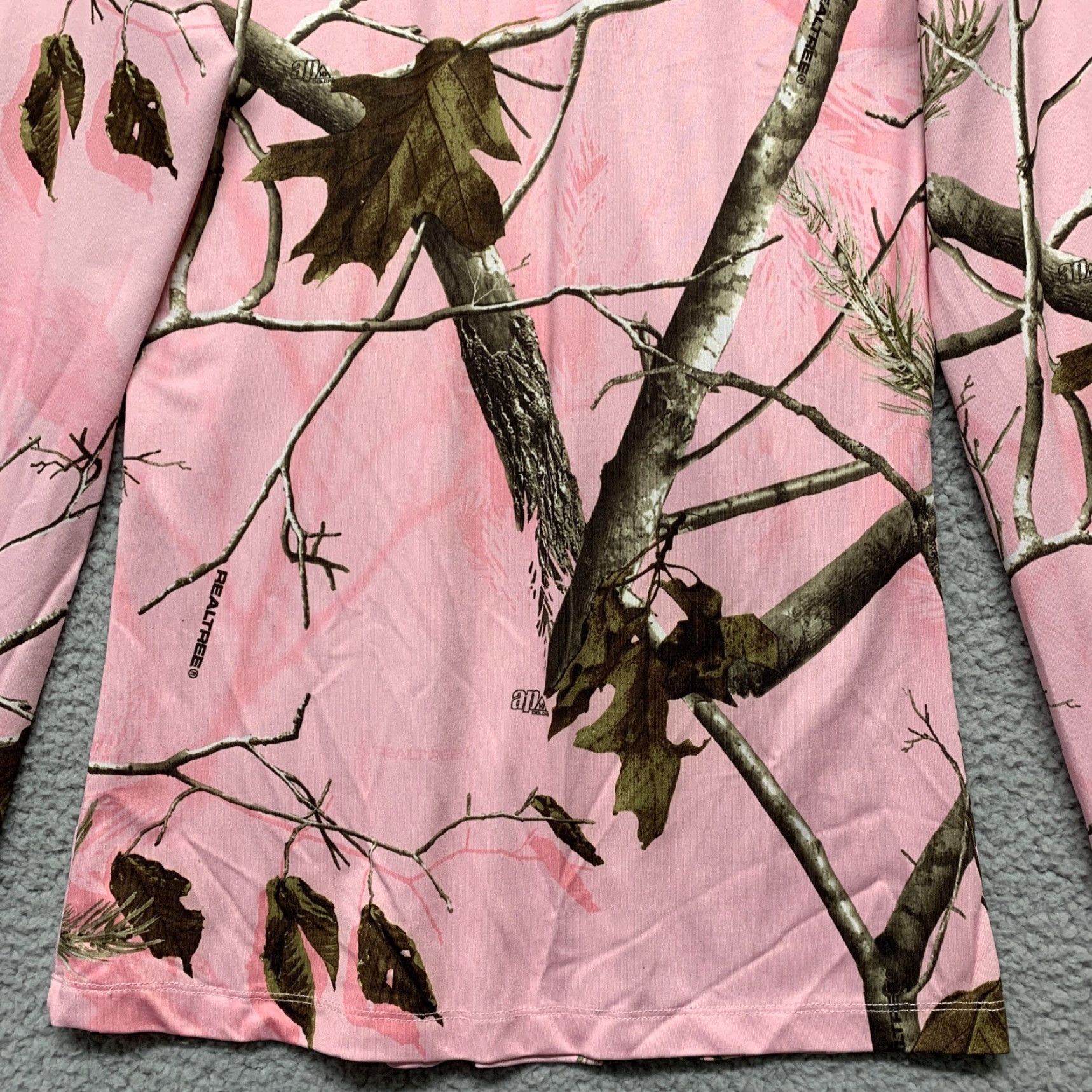 Realtree Bushmaster Pullover Top Activewear Realtree Pink Size Small 1/3 Zip Thumb Holes Women S Long Sleeve 33in Chest Realtree Pink Athletic Size S / US 4 / IT 40 - 6 Thumbnail