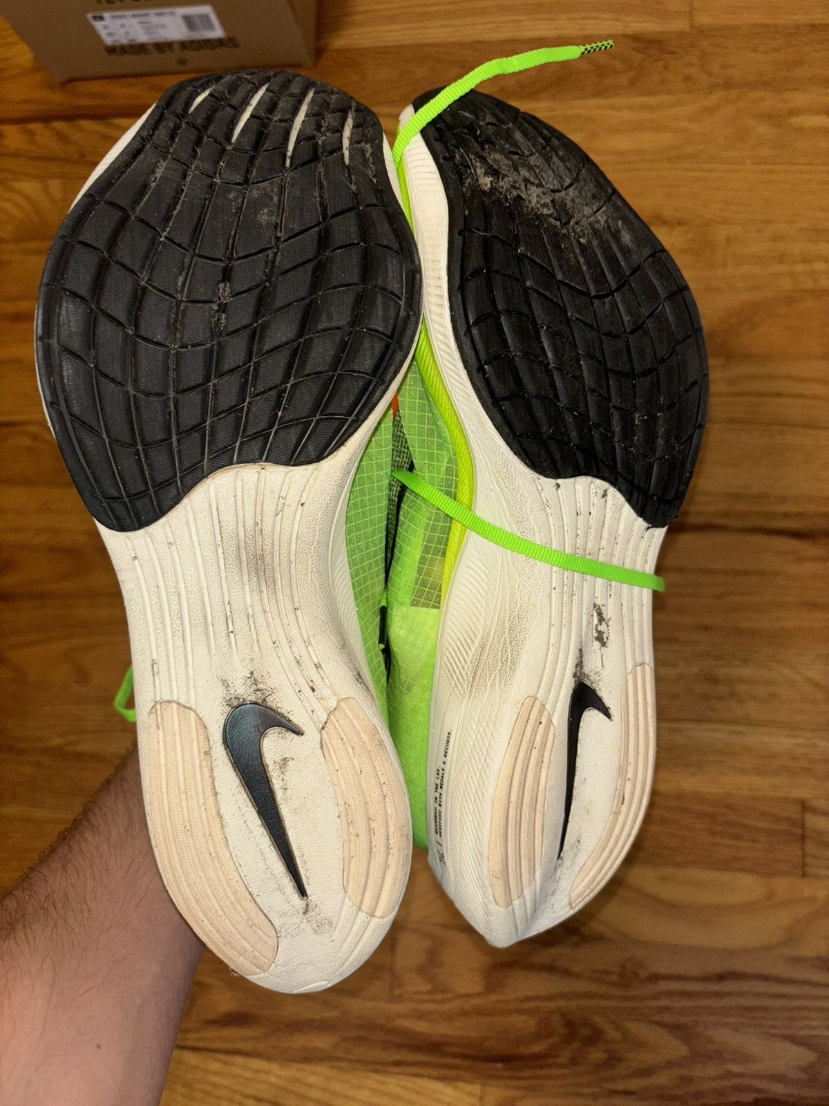 Nike Nike ZoomX Vaporfly Next% Volt Green Blast Size US 9.5 / EU 42-43 - 5 Thumbnail