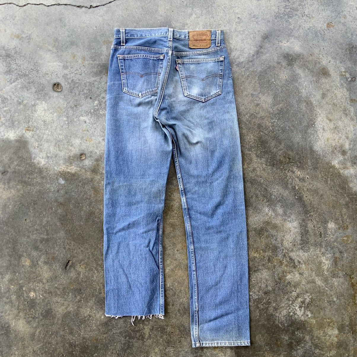 Levi's Vintage Clothing W30'' Vintage Levis 501xx Denim Blue Pants Distressed Size US 30 / EU 46 - 1 Thumbnail