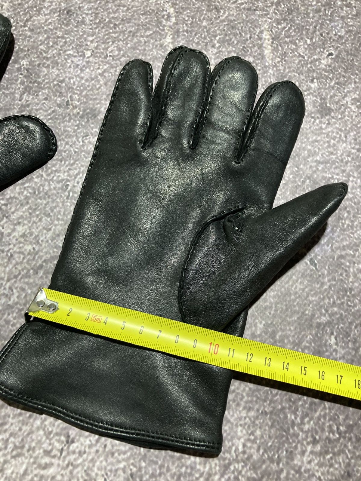 Vivienne Westwood Vintage Vivienne Westwood Leather Gloves Size ONE SIZE - 16 Thumbnail