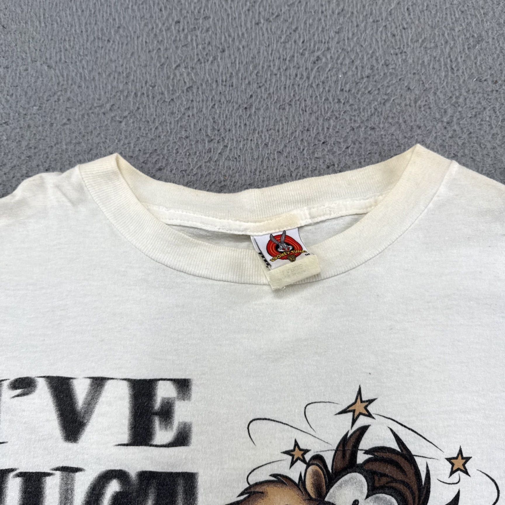 Vintage VINTAGE Looney Tunes Wisconsin Badgers TAZ NCAA Shirt Size L White 1990s 90s T-Shirt Mens Womens Unisex Adults Graphic Print Short Sleeve Size US L / EU 52-54 / 3 - 5 Thumbnail