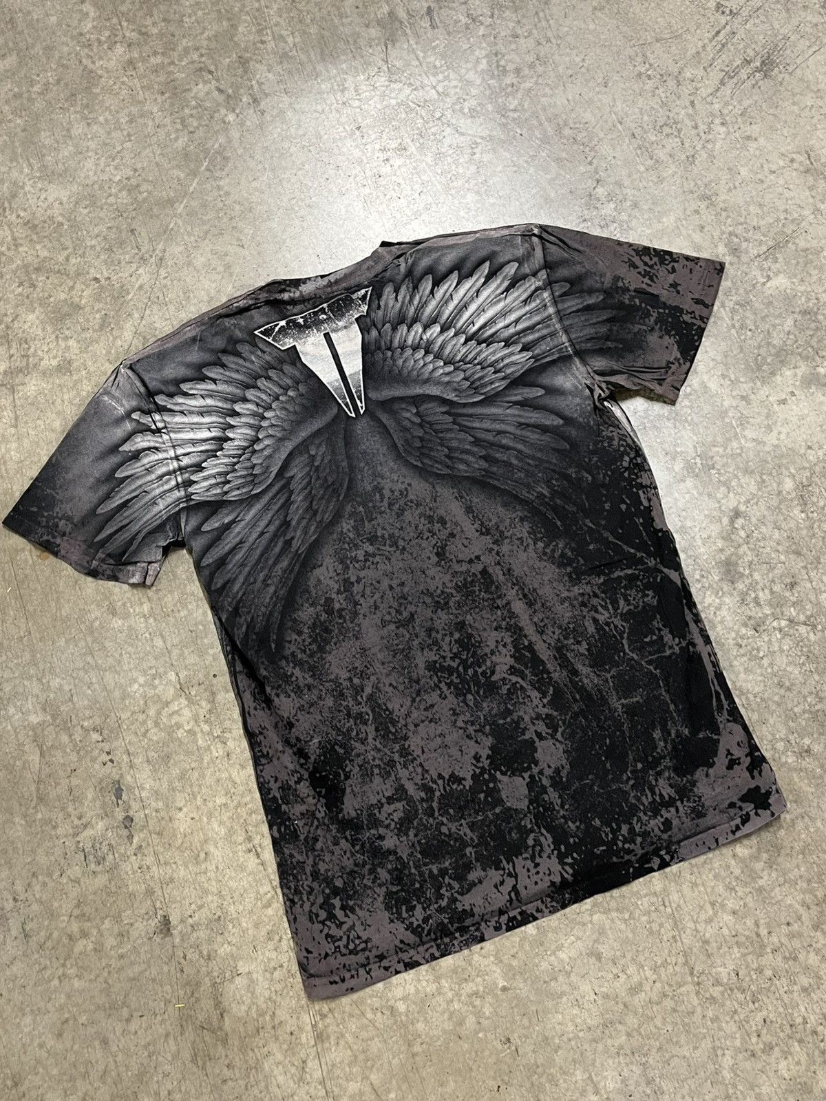 Affliction × Tapout × Vintage Y2k affliction style grunge tee shirt AOP opium emo goth Size US XL / EU 56 / 4 - 7 Thumbnail
