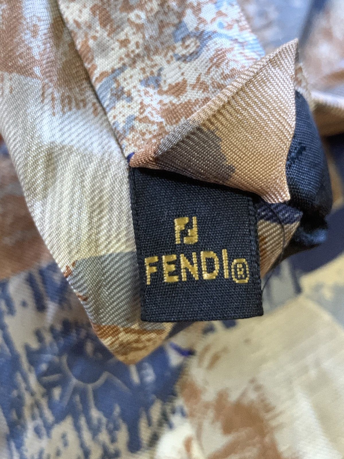 Designer × Fendi Rare Design Fendi Roma Ties Size ONE SIZE - 5 Thumbnail