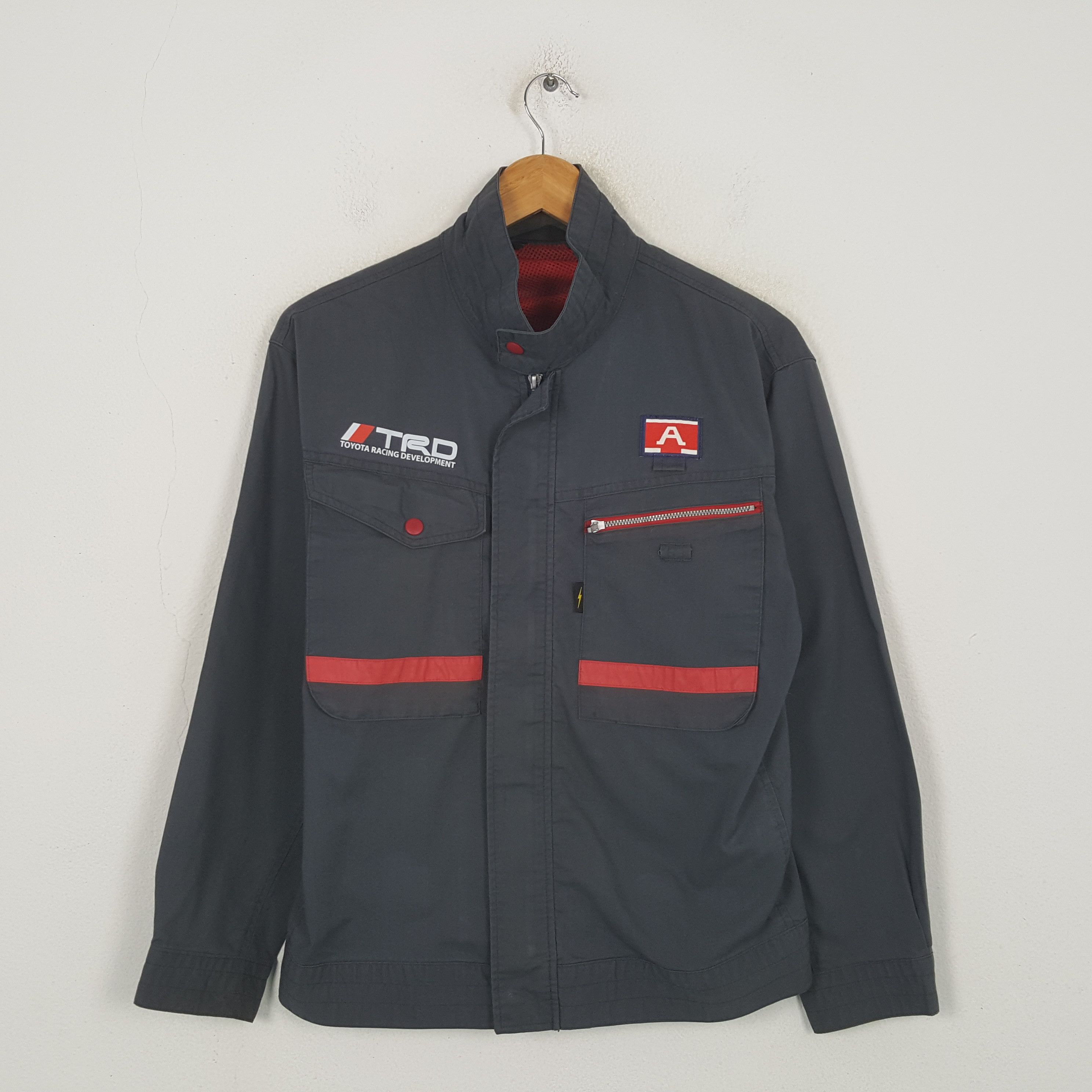 Formula 1 Vintage TRD Toyota Development Racing Custom Jacket C296N26 Size US M / EU 48-50 / 2 - 3 Thumbnail
