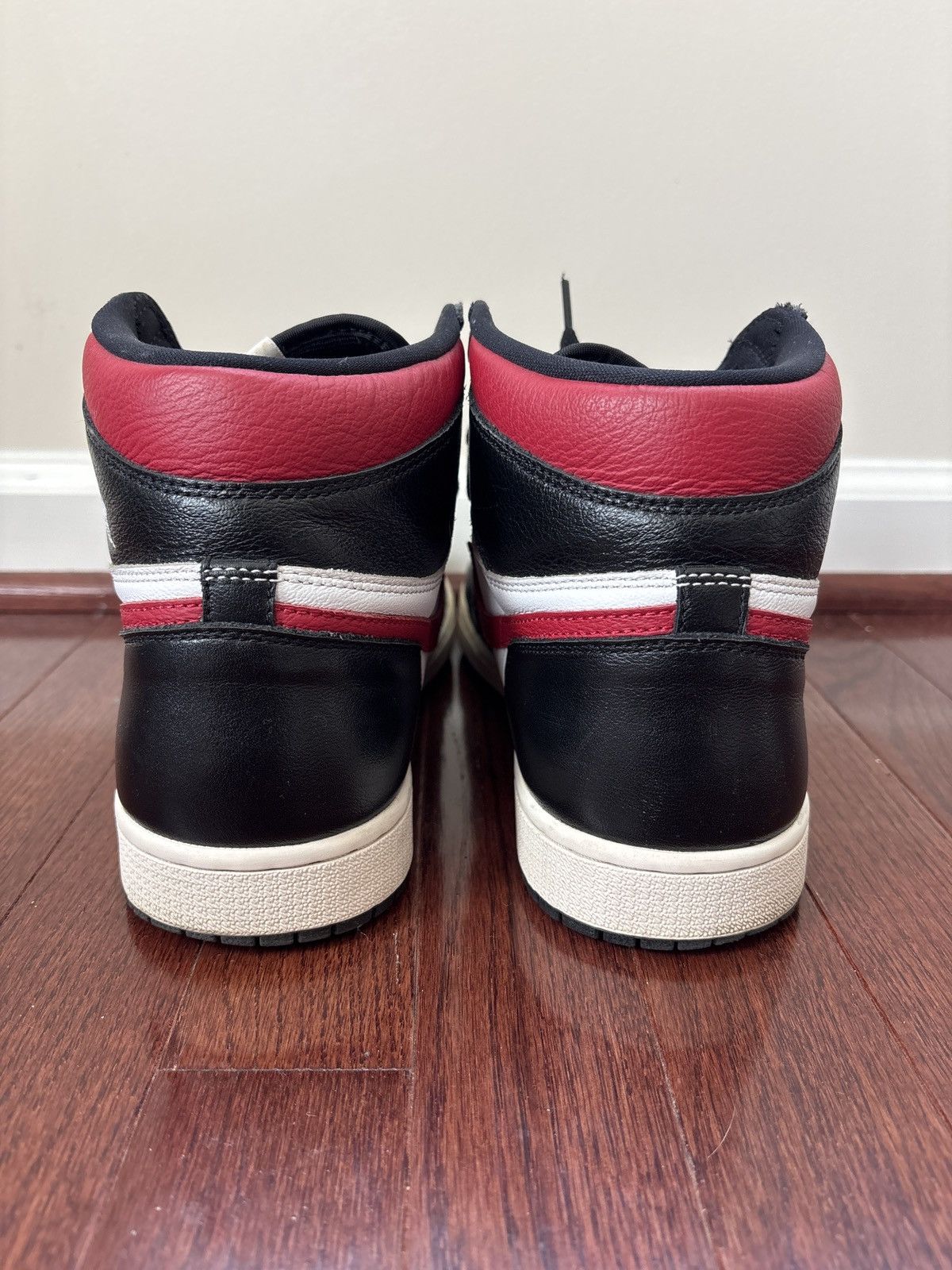 Jordan Brand Air Jordan 1 Retro High OG Gym Red Size US 11.5 / EU 44-45 - 4 Thumbnail