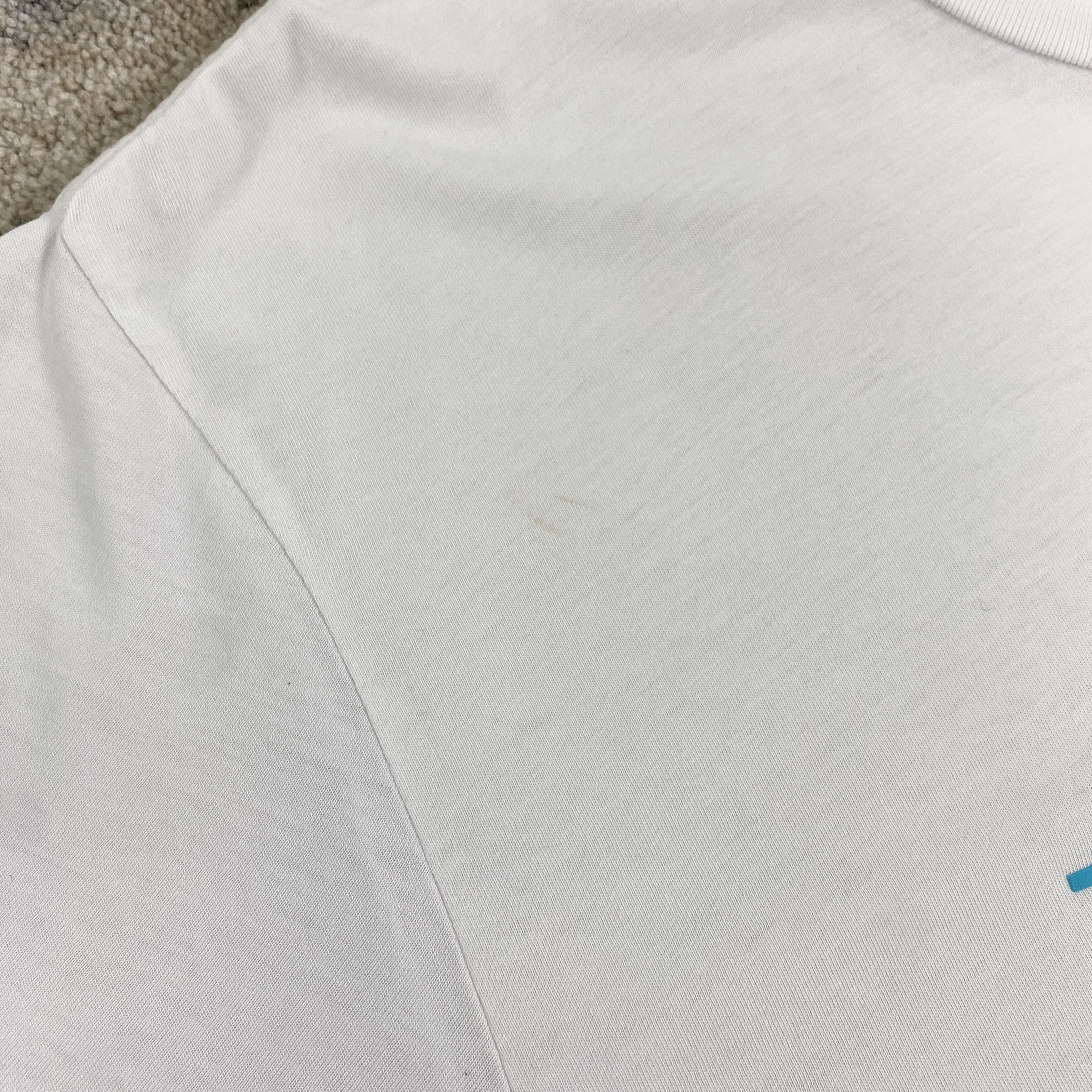Amiri Amiri Cracked Kisses Oversized T-Shirt In White RRP £290 Size US S / EU 44-46 / 1 - 4 Thumbnail