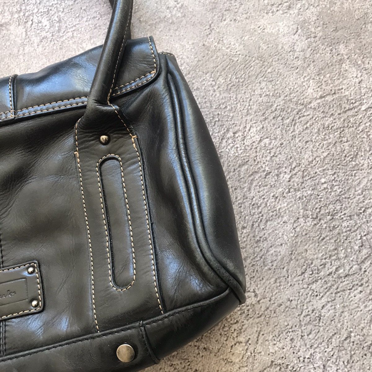 Vintage Vintage Y2K Black Leather Shoulder Bag Japanese Streetwear O Size ONE SIZE - 3 Thumbnail