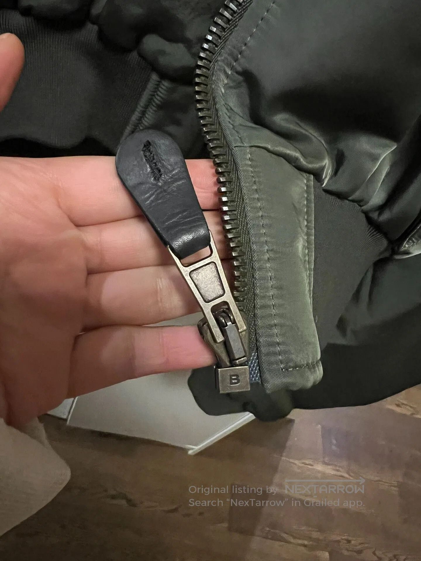 Balenciaga balenciaga green cropped er jacket. Size US M / EU 48-50 / 2 - 7 Thumbnail
