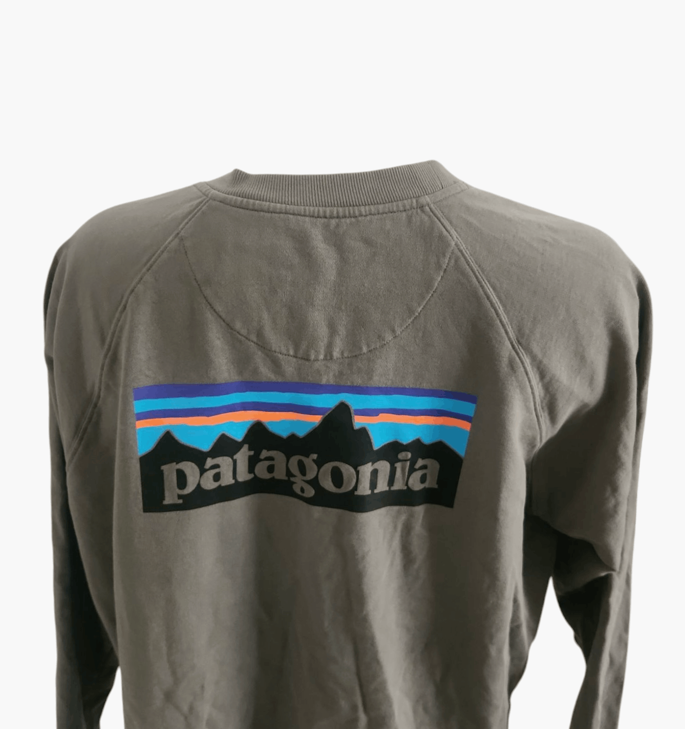 Patagonia Patagonia Mens M's P-6 Logo Spellout Organic Crew Sweatshirt Size US XL / EU 56 / 4 - 4 Thumbnail