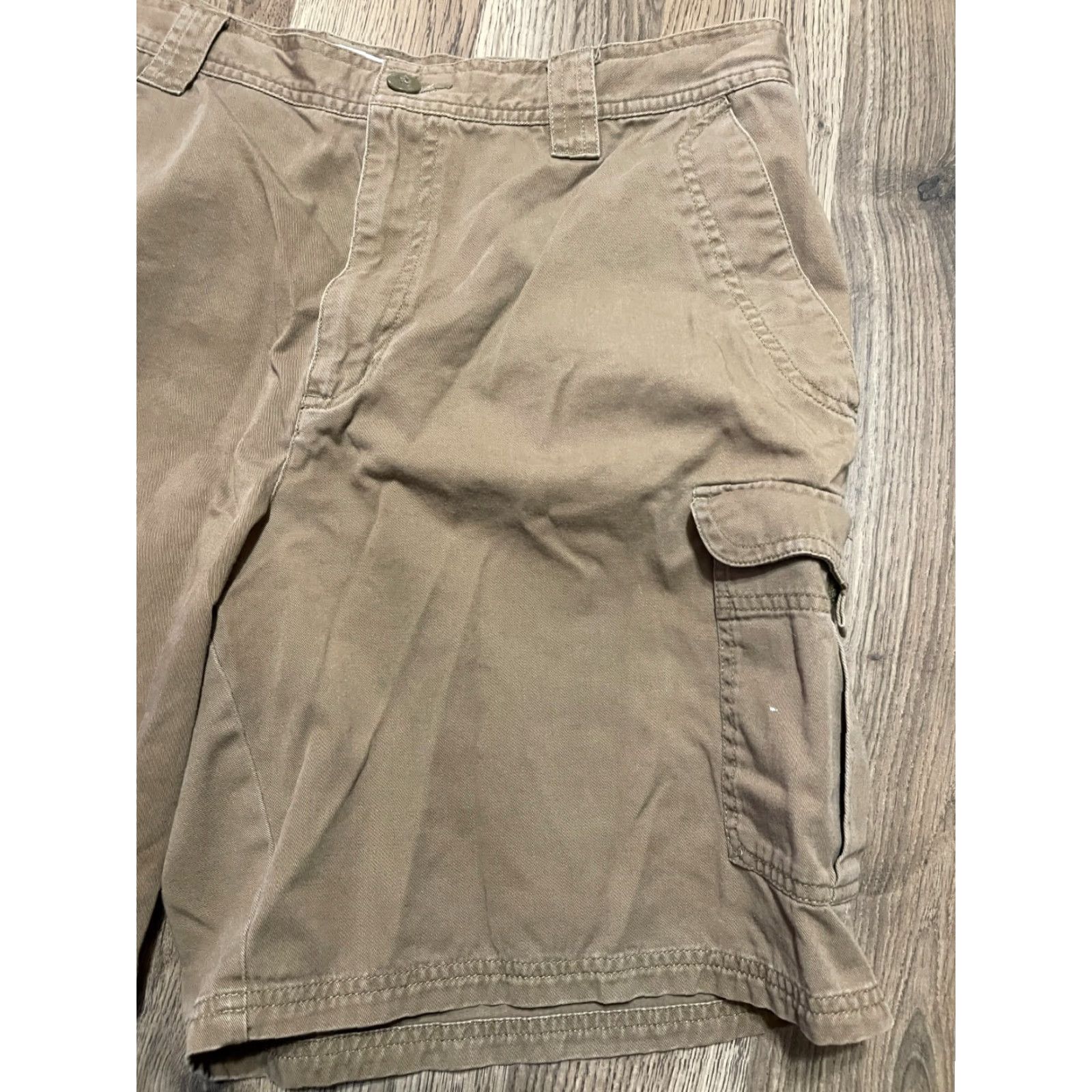Vintage Columbia Shorts Men's Size 38 Brown Cargo Shorts Size US 38 / EU 54 - 4 Thumbnail