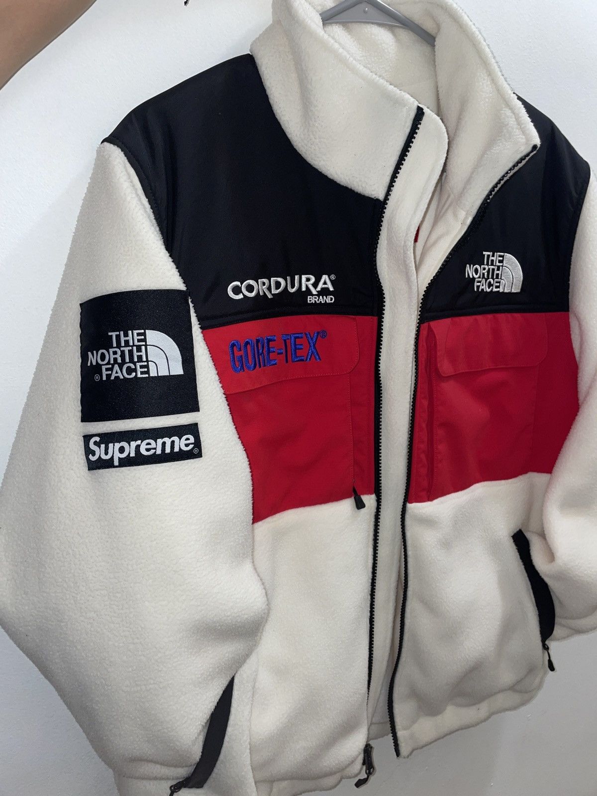 Buy Supreme x The North Face Expedition Fleece Jacket 'White