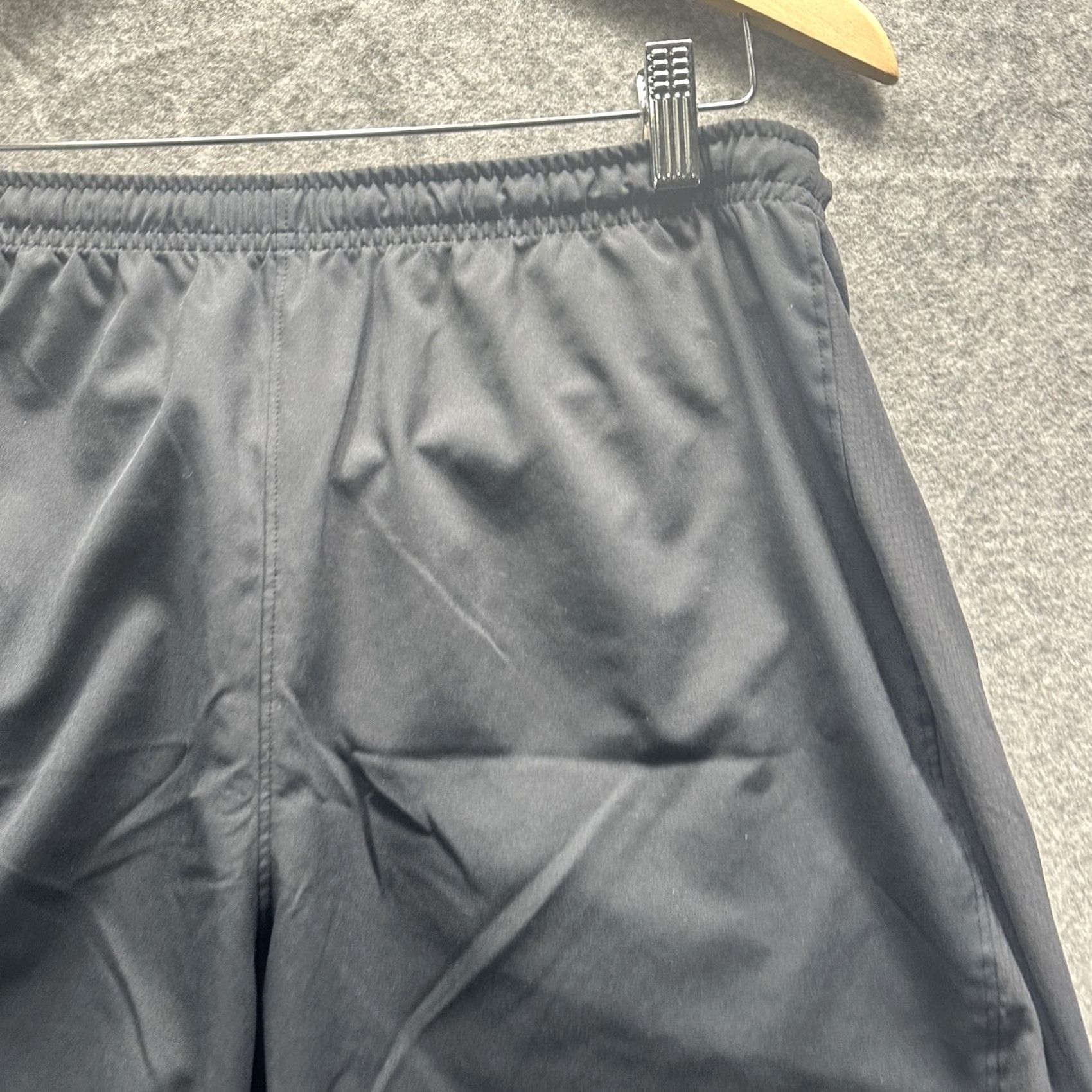 Outdoor Voices Outdoor Voices Shorts Mens XL Black Athletic Running Training Gym Zip Pocket Size US 36 / EU 52 - 5 Thumbnail