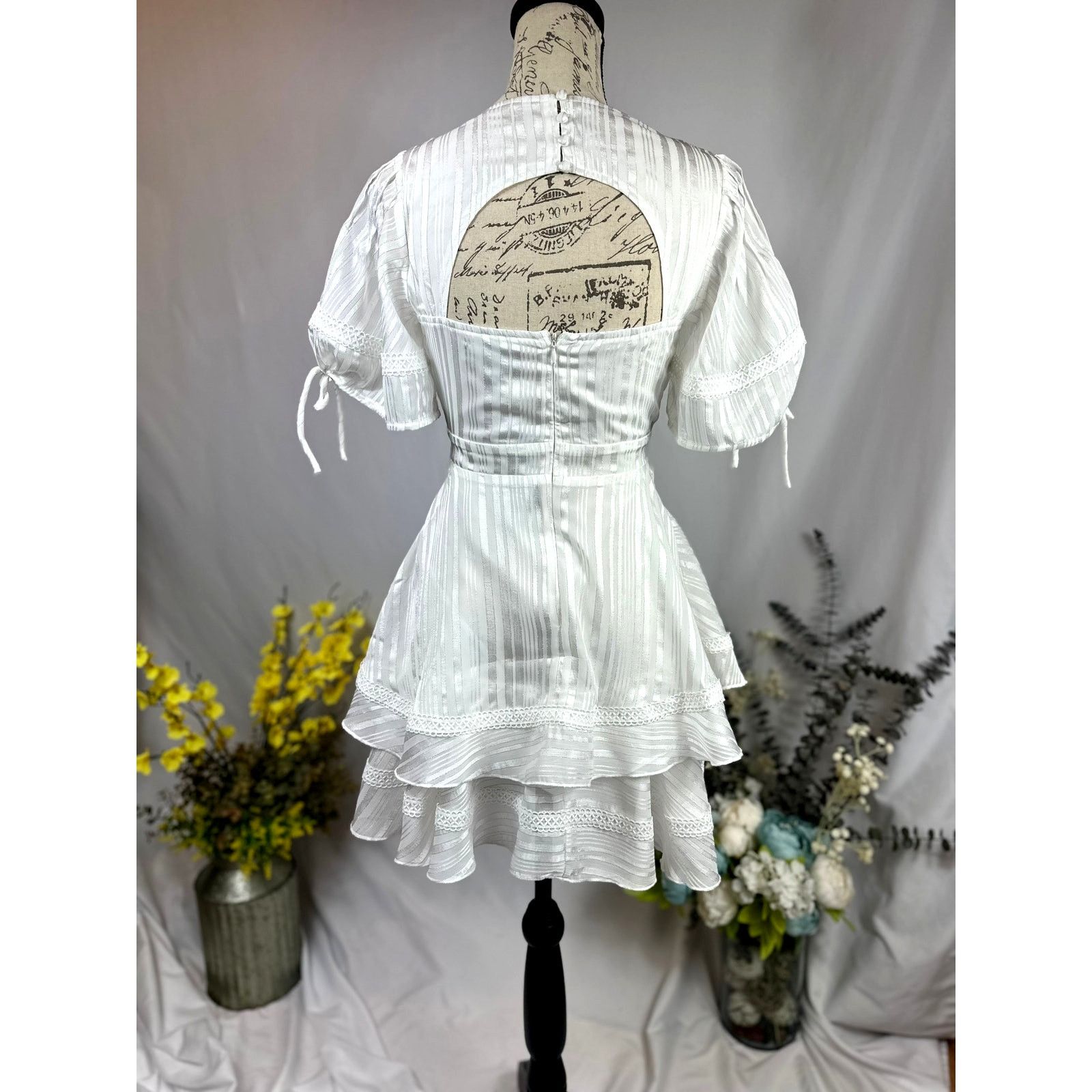 Other Lulu's Adorable Essence Striped Mini Dress White XS Size XS / US 0-2 / IT 36-38 - 19 Thumbnail