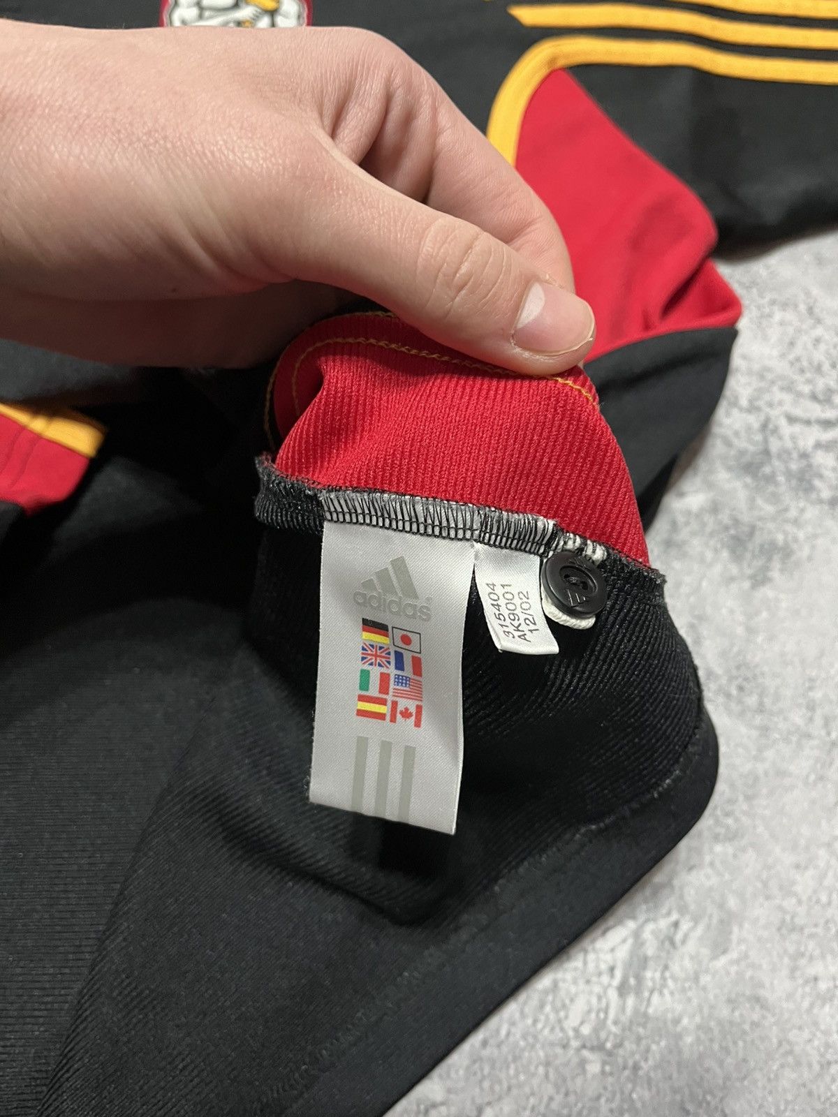 Adidas 2004 Y2K adidas rugby jersey ford chiefs rare Size US L / EU 52-54 / 3 - 9 Thumbnail
