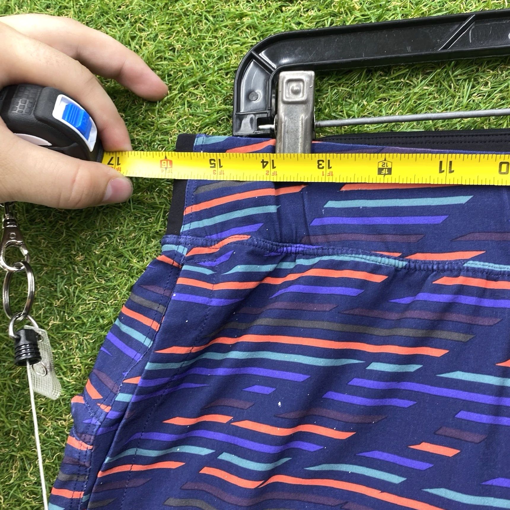 Lululemon Lululemon athletica Shorts Mens 30 Multicolor Stripe 9" Athletic Lined T.H.E. SHORT Athletic Casual, Travel, Workwear Mens 30 Blue Striped Shorts Size US 30 / EU 46 - 7 Thumbnail
