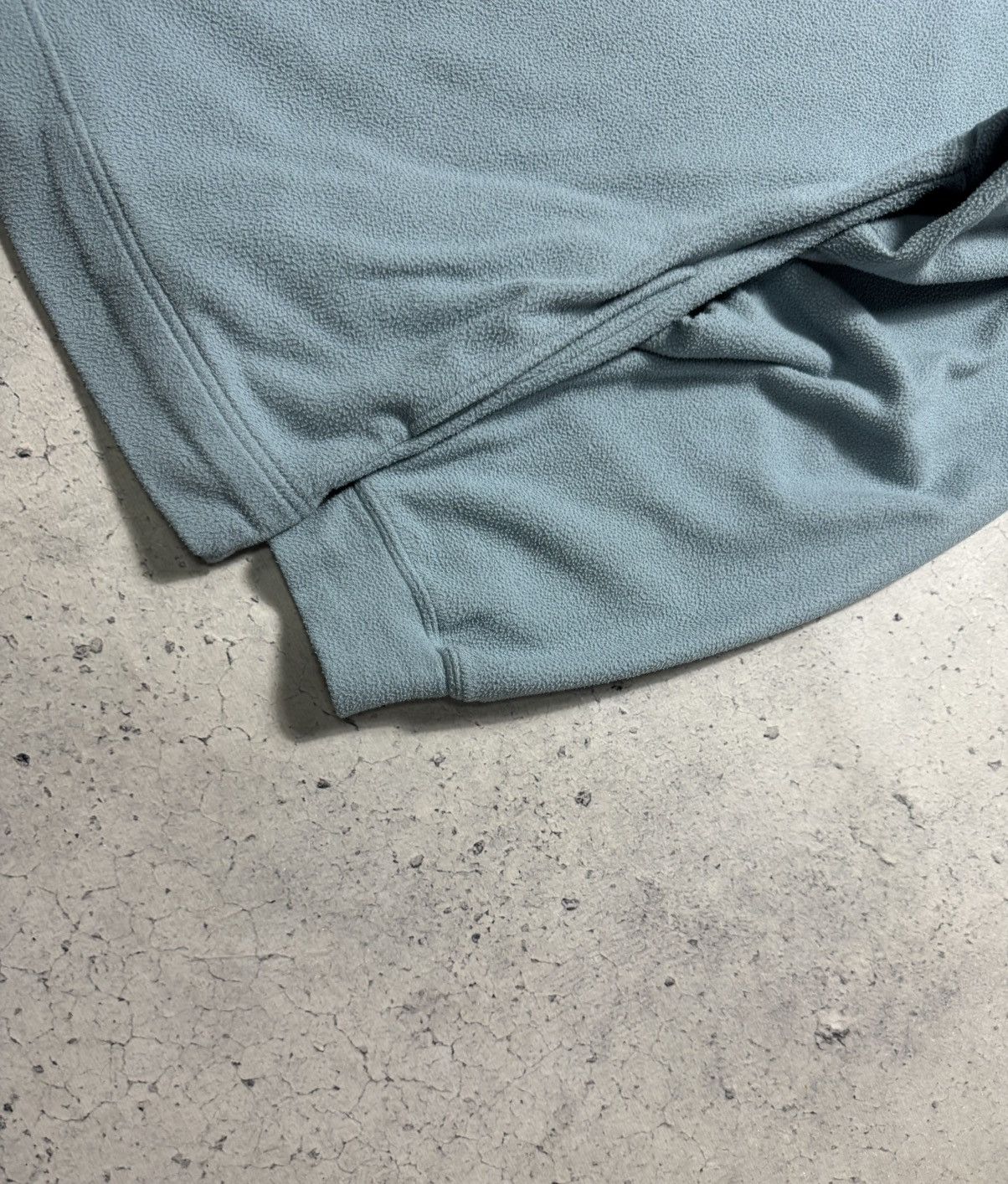 Yves Saint Laurent Yves Saint Laurent YSL Vintage 90’s Fleece Sweatshirt Luxury Size US L / EU 52-54 / 3 - 3 Thumbnail