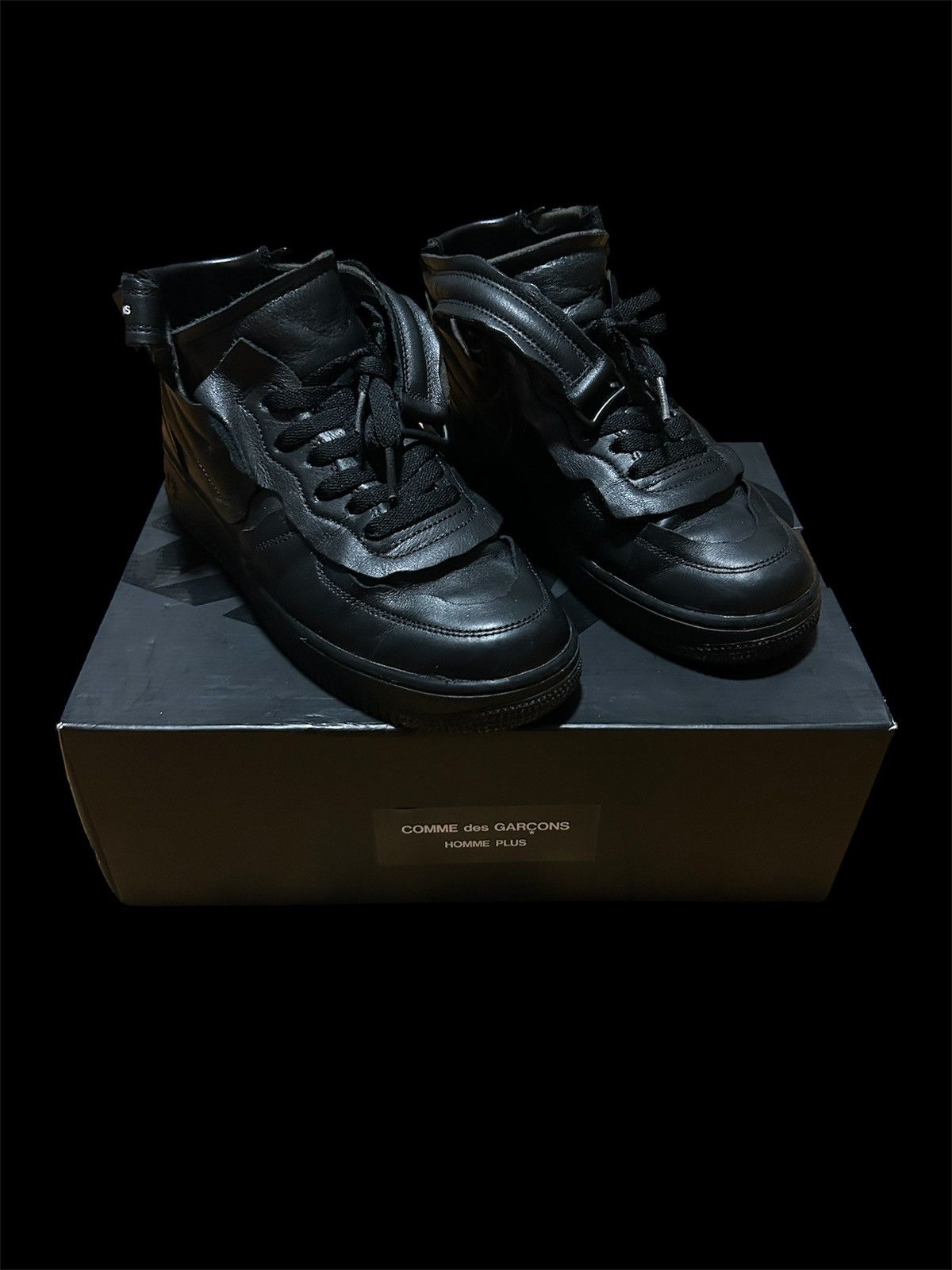 Comme des Garcons × Nike air force 1 mid x comme des garçons Size US 7 / EU 40 - 1 Thumbnail