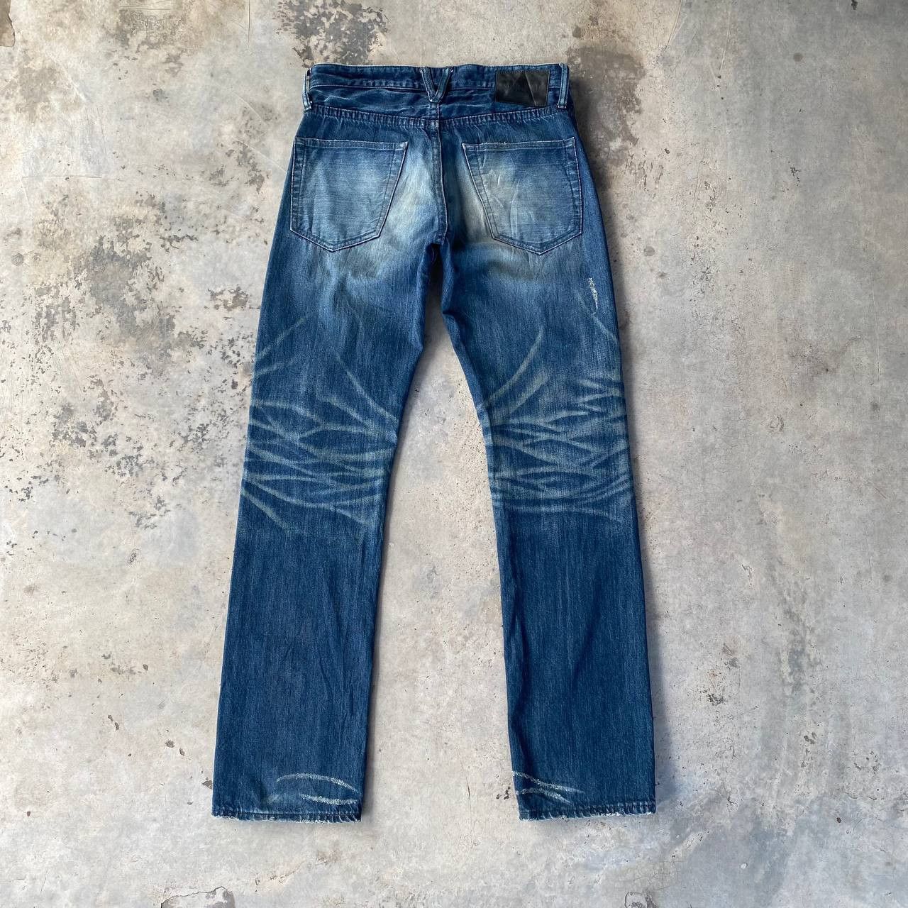 Tornado Mart RYO ISHIKAWA BY VANQUISH TOKYO JAPAN DISTRESSED BLUEWASH Size US 28 / EU 44 - 6 Thumbnail