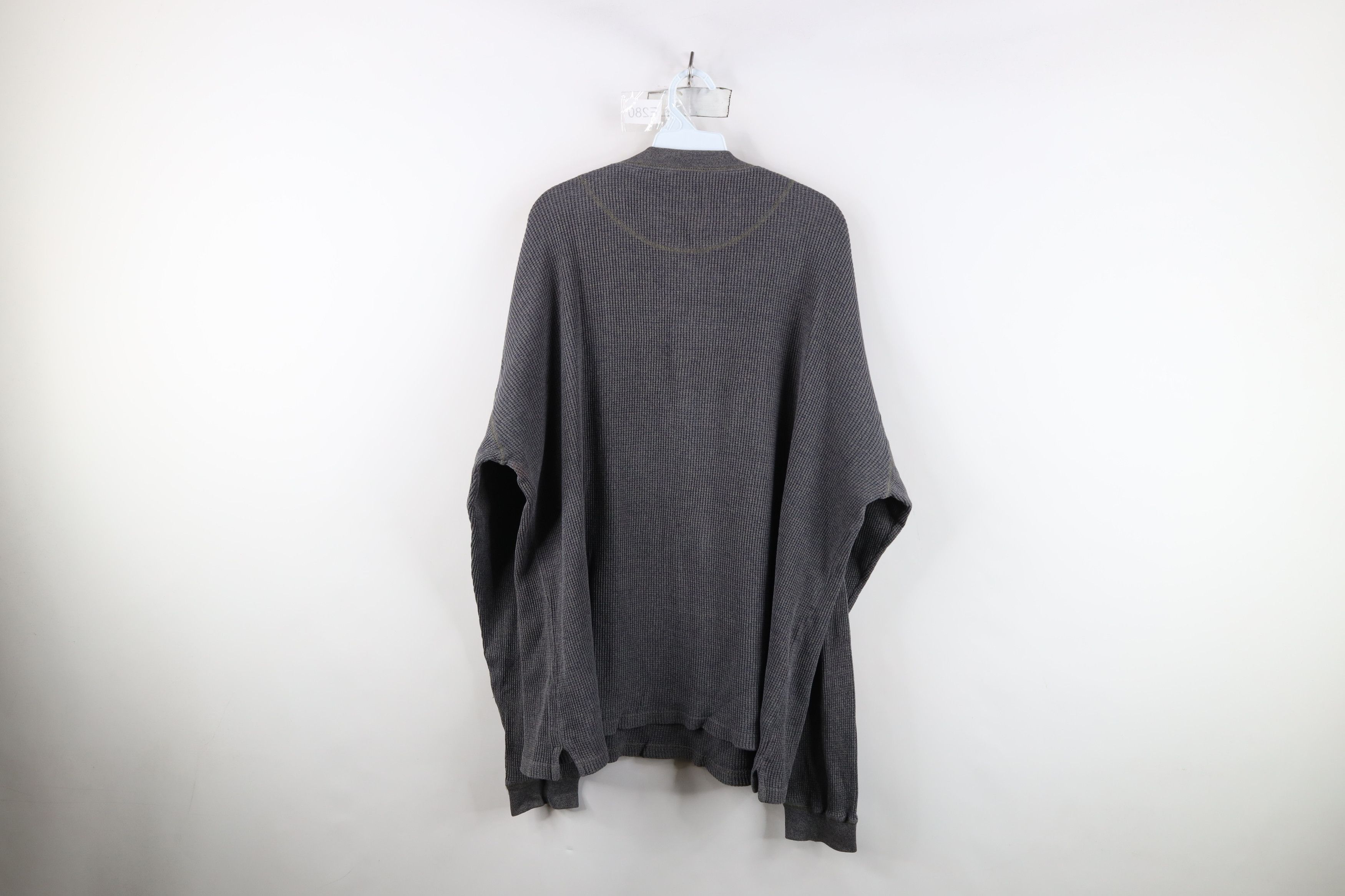Vintage Vintage 90s Streetwear Thermal Waffle Knit Henley T-Shirt Size US XXL / EU 58 / 5 - 11 Thumbnail